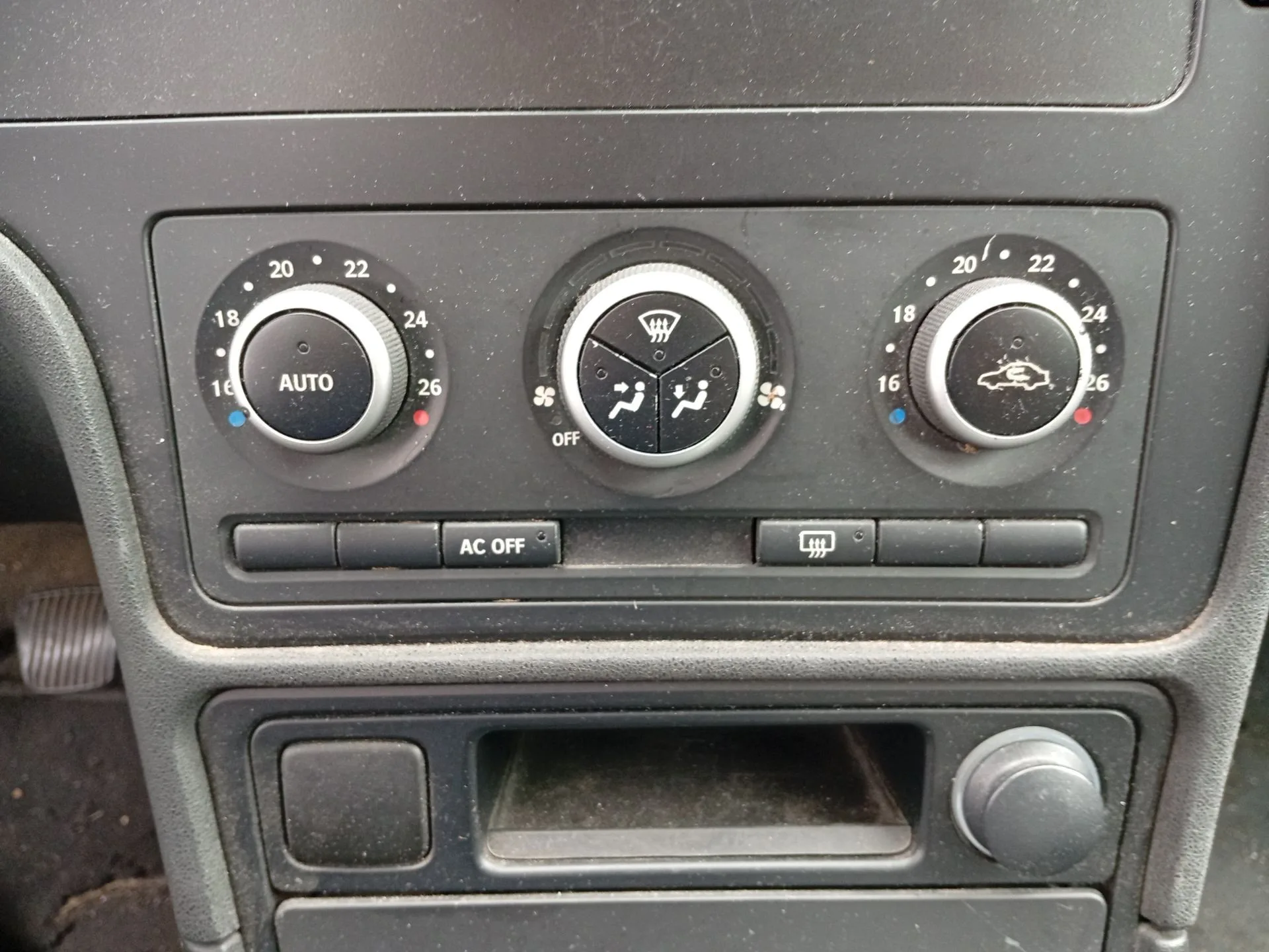 Mando Climatizador para Saab 9-5 Station Wagon (Ys3E)