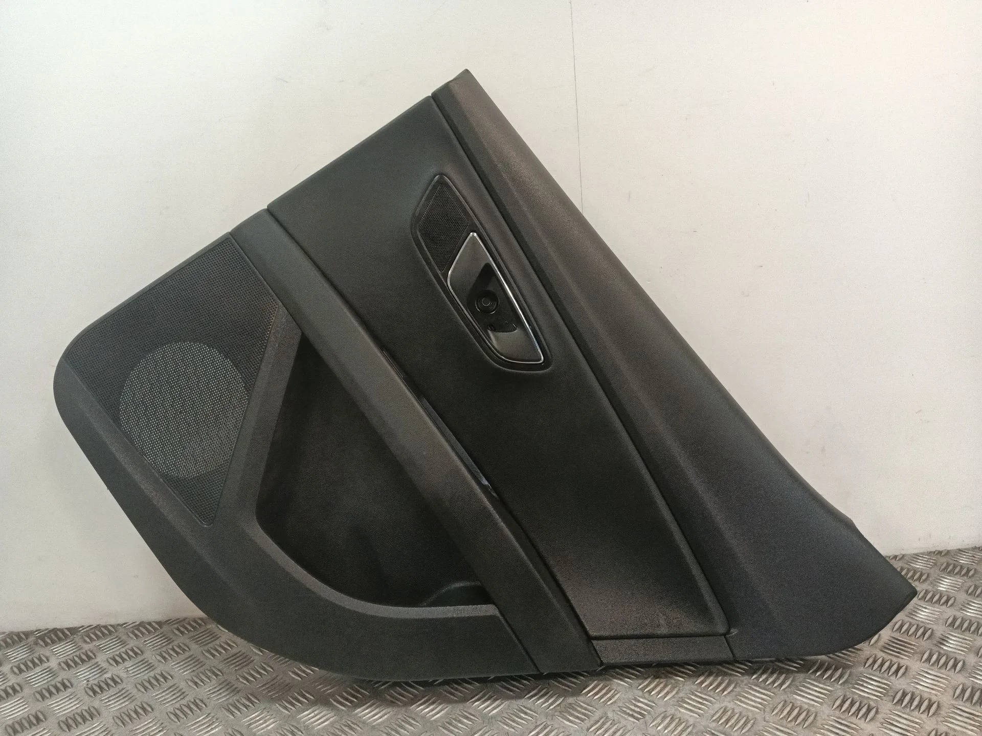 Guarnecido Puerta Trasera Derecha para Seat Leon (5F1)