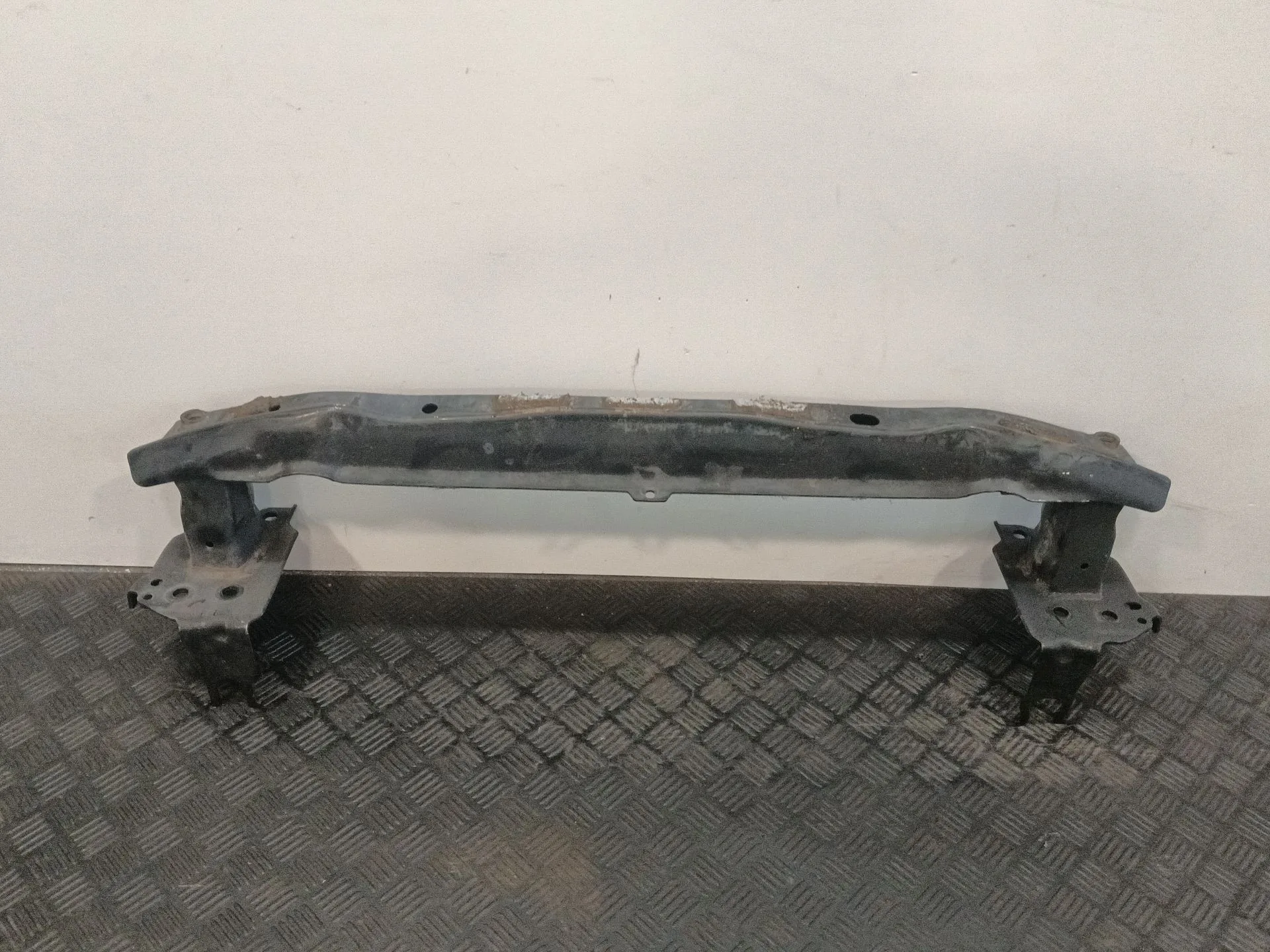 Refuerzo Paragolpes Delantero para Volkswagen Touareg (7La)
