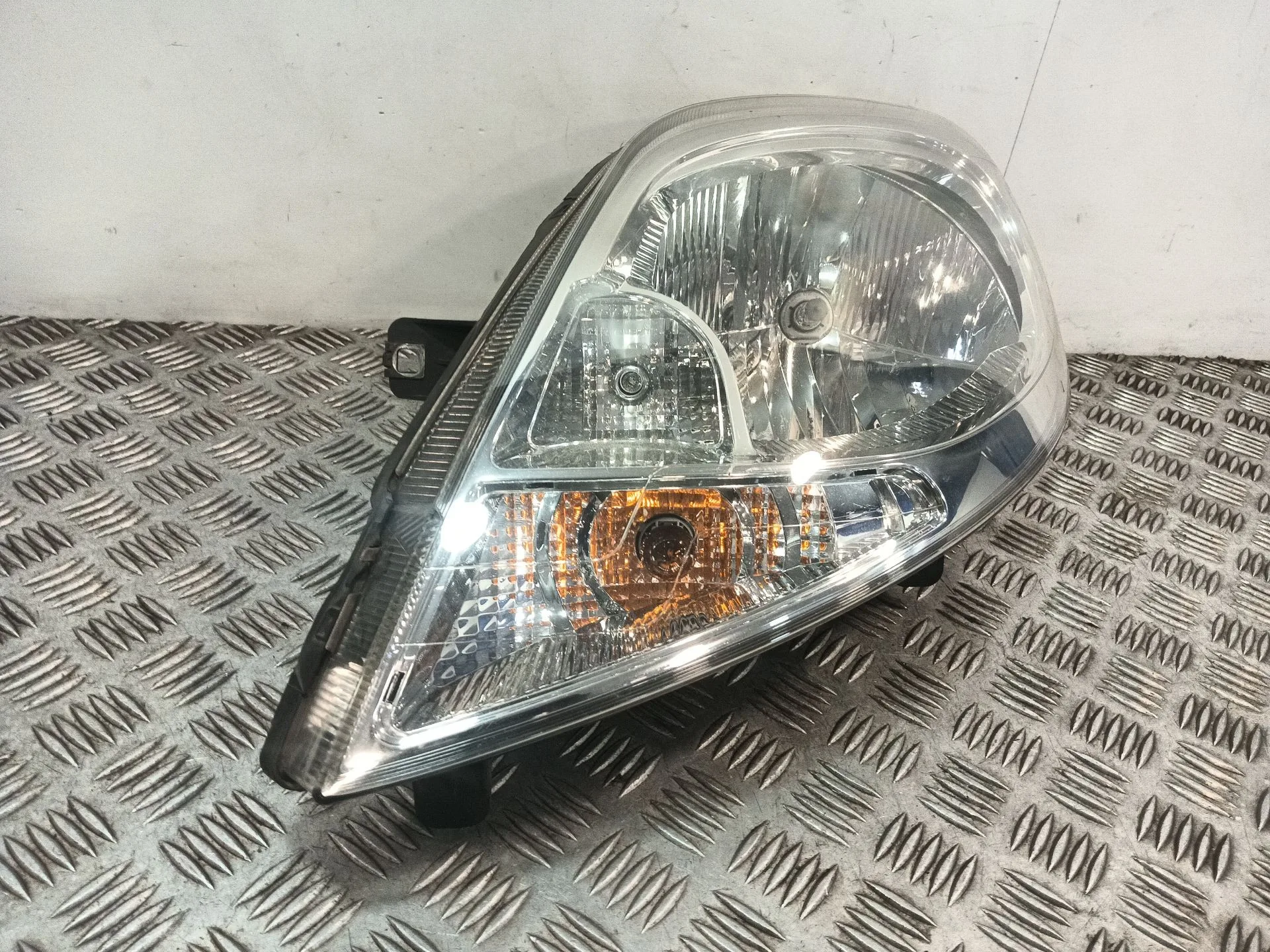 Faro Izquierdo para Renault Trafic Ii Furgoneta (Fl)