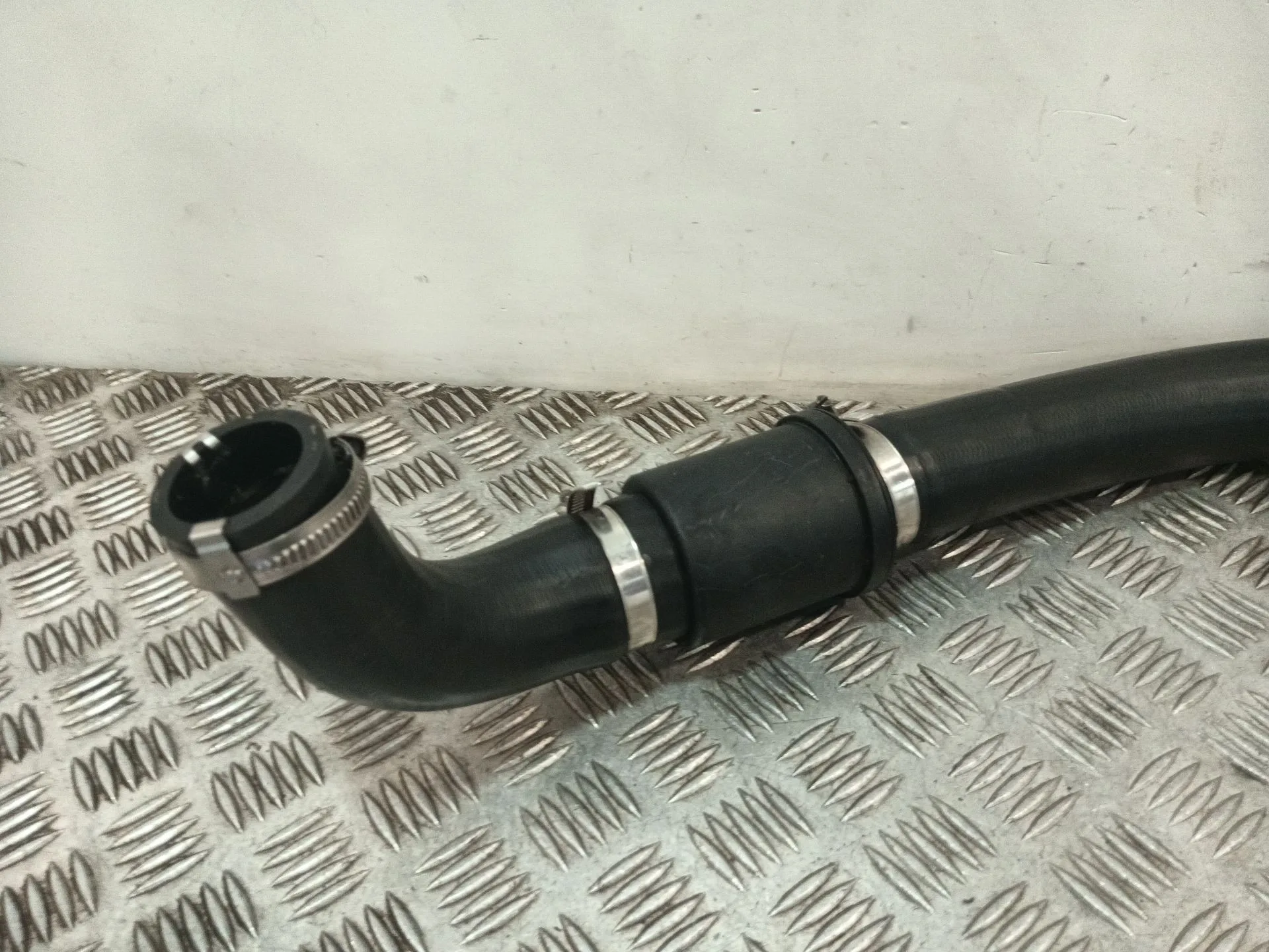 Tubo para Ford Transit Custom V362 Furgoneta (Fy, Fz)