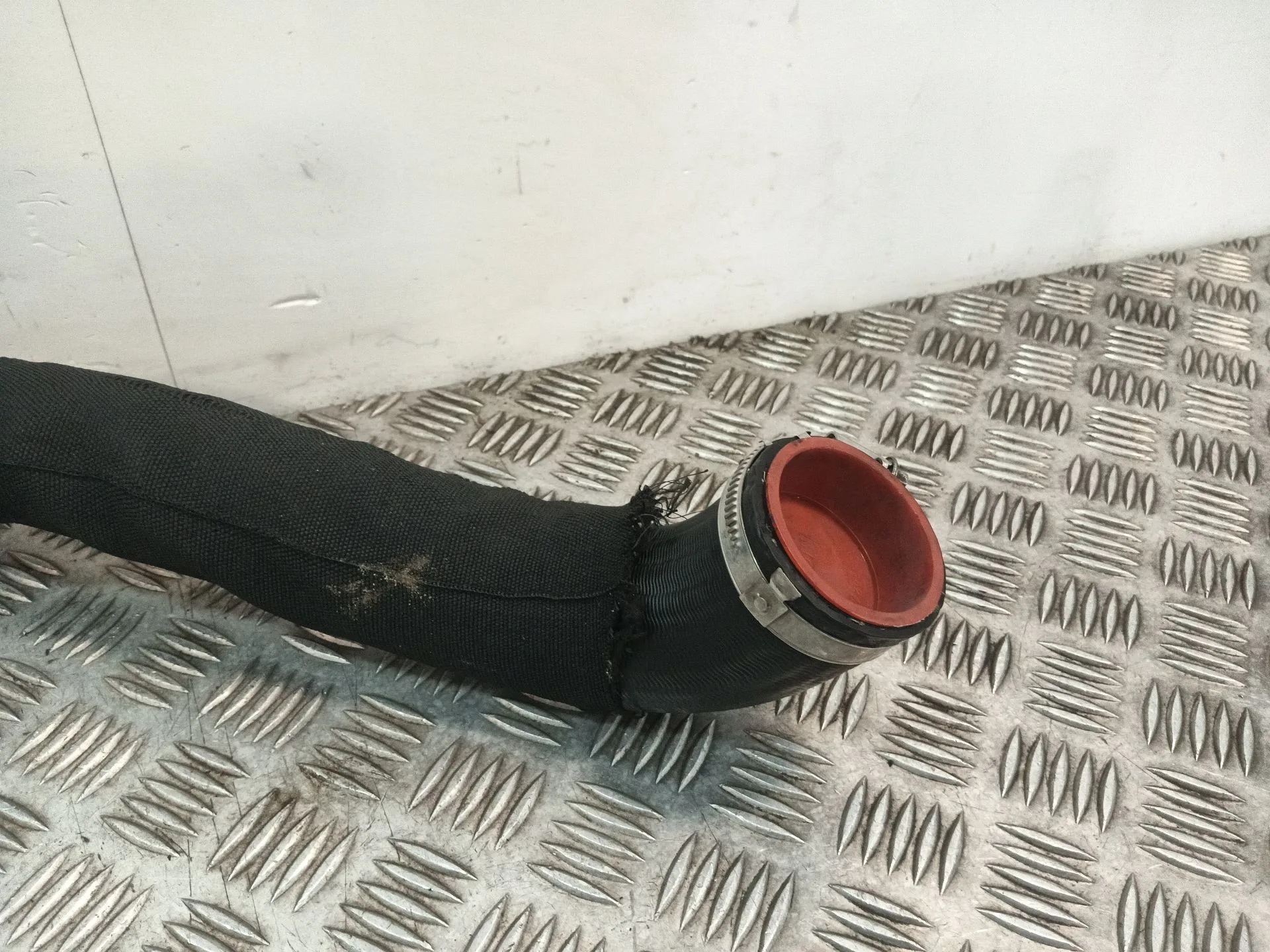 Tubo para Ford Transit Custom V362 Furgoneta (Fy, Fz)