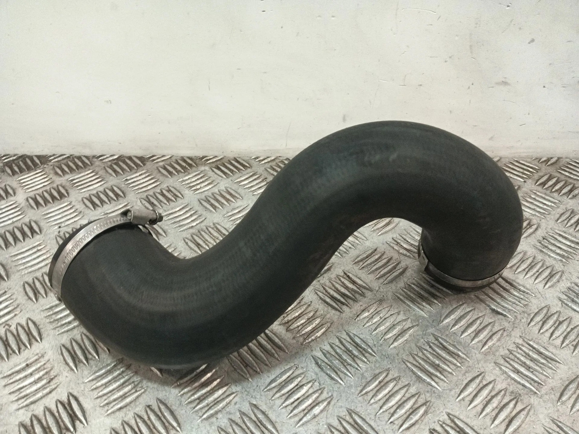 Tubo para Ford Transit Custom V362 Furgoneta (Fy, Fz)