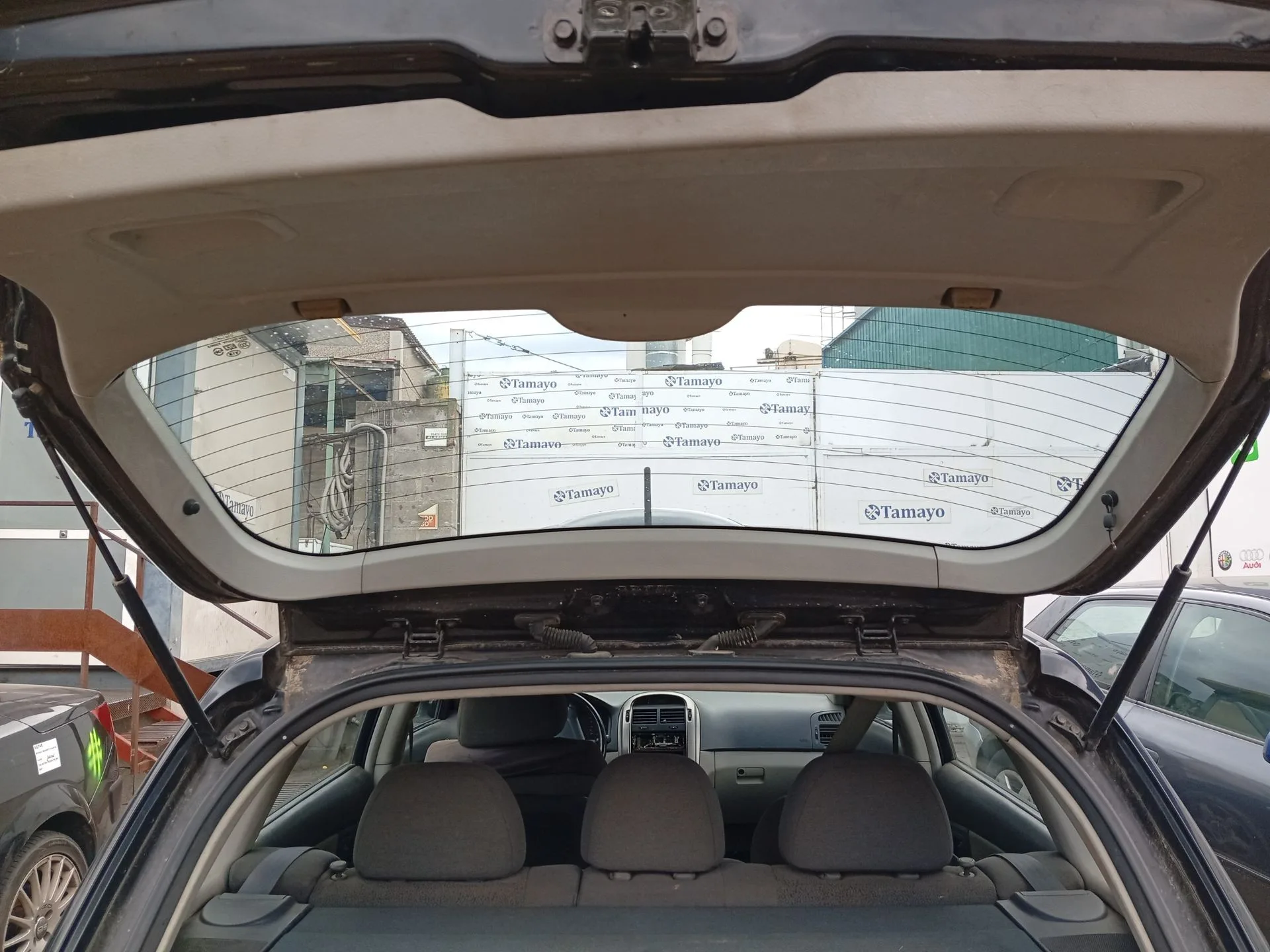 Amortiguadores Maletero / Porton para Kia Cerato I Hatchback (Ld)
