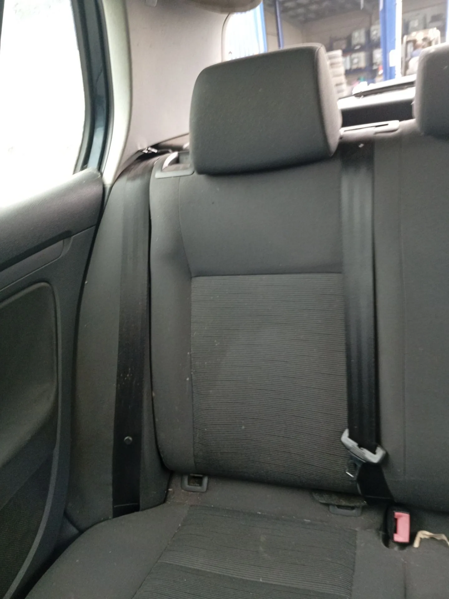 Cinturon Seguridad Trasero Derecho para Volkswagen Golf V (1K1)