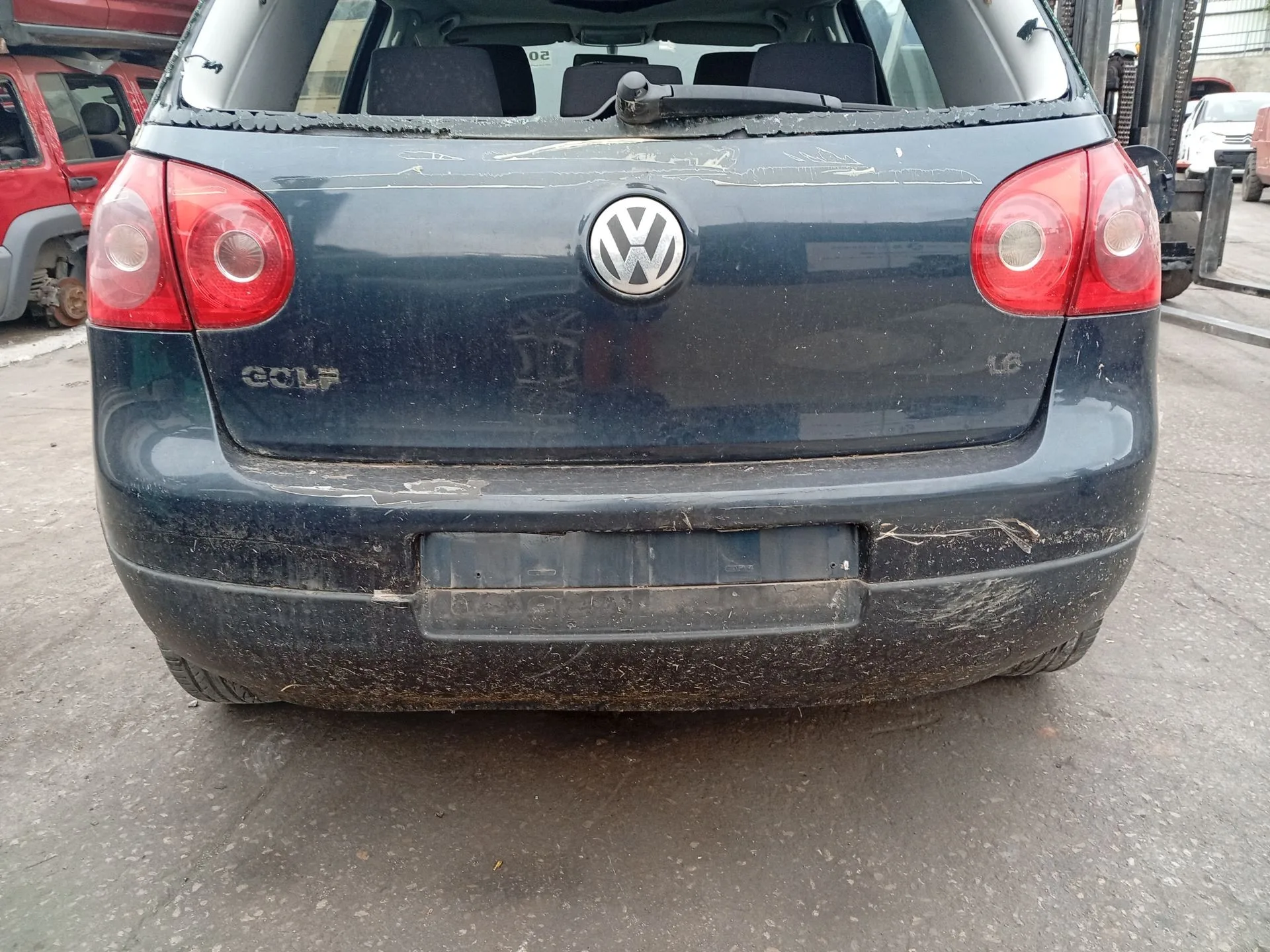 Paragolpes Trasero para Volkswagen Golf V (1K1)