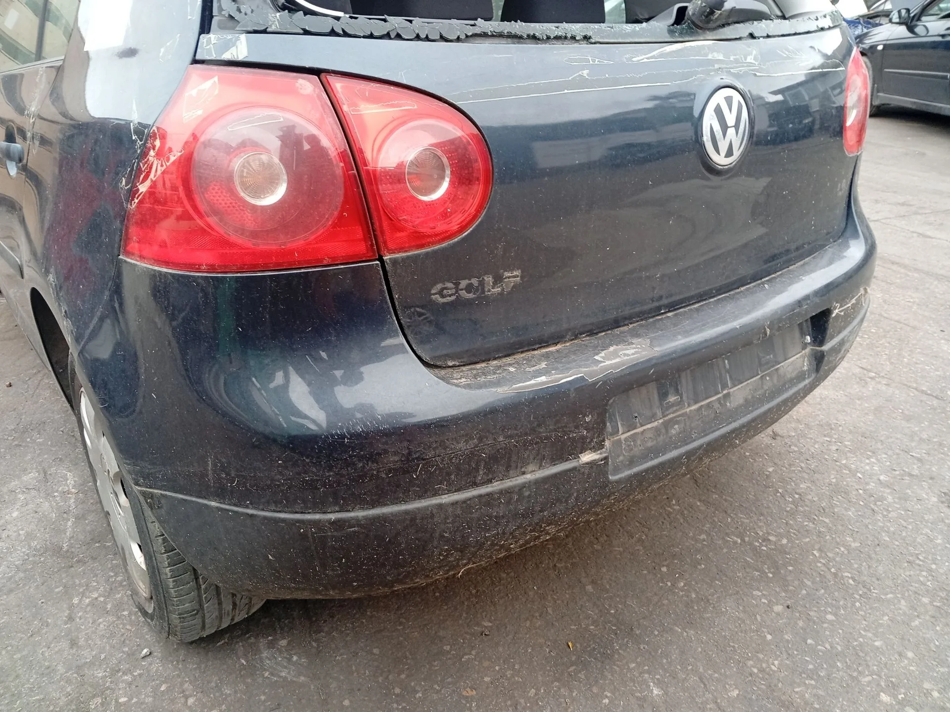 Paragolpes Trasero para Volkswagen Golf V (1K1)