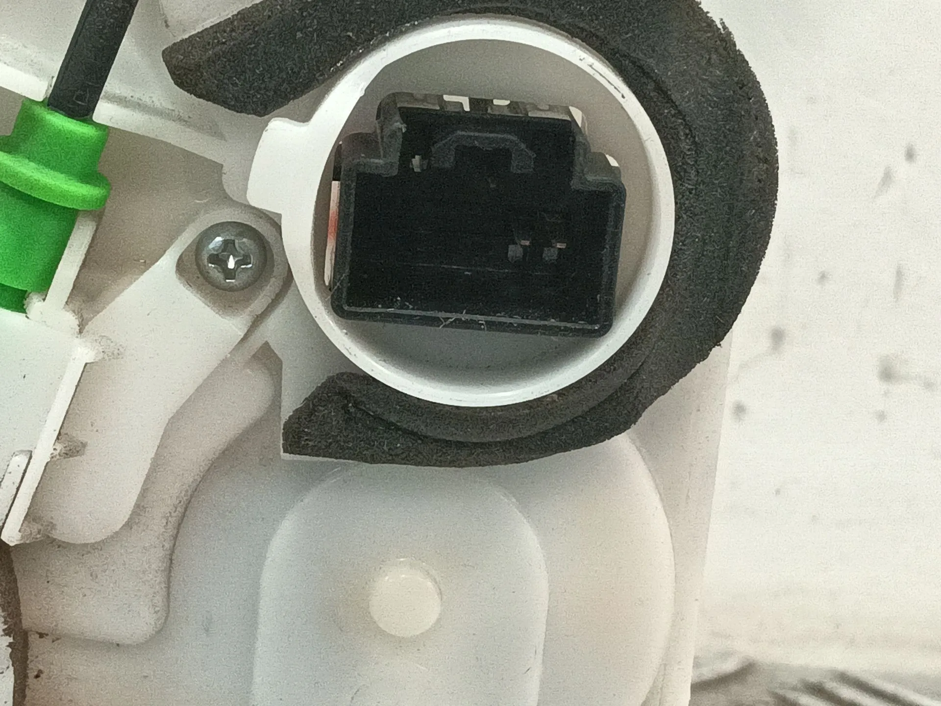 Cerradura Puerta Delantera Derecha para Mazda 3 Lim. (Bl)