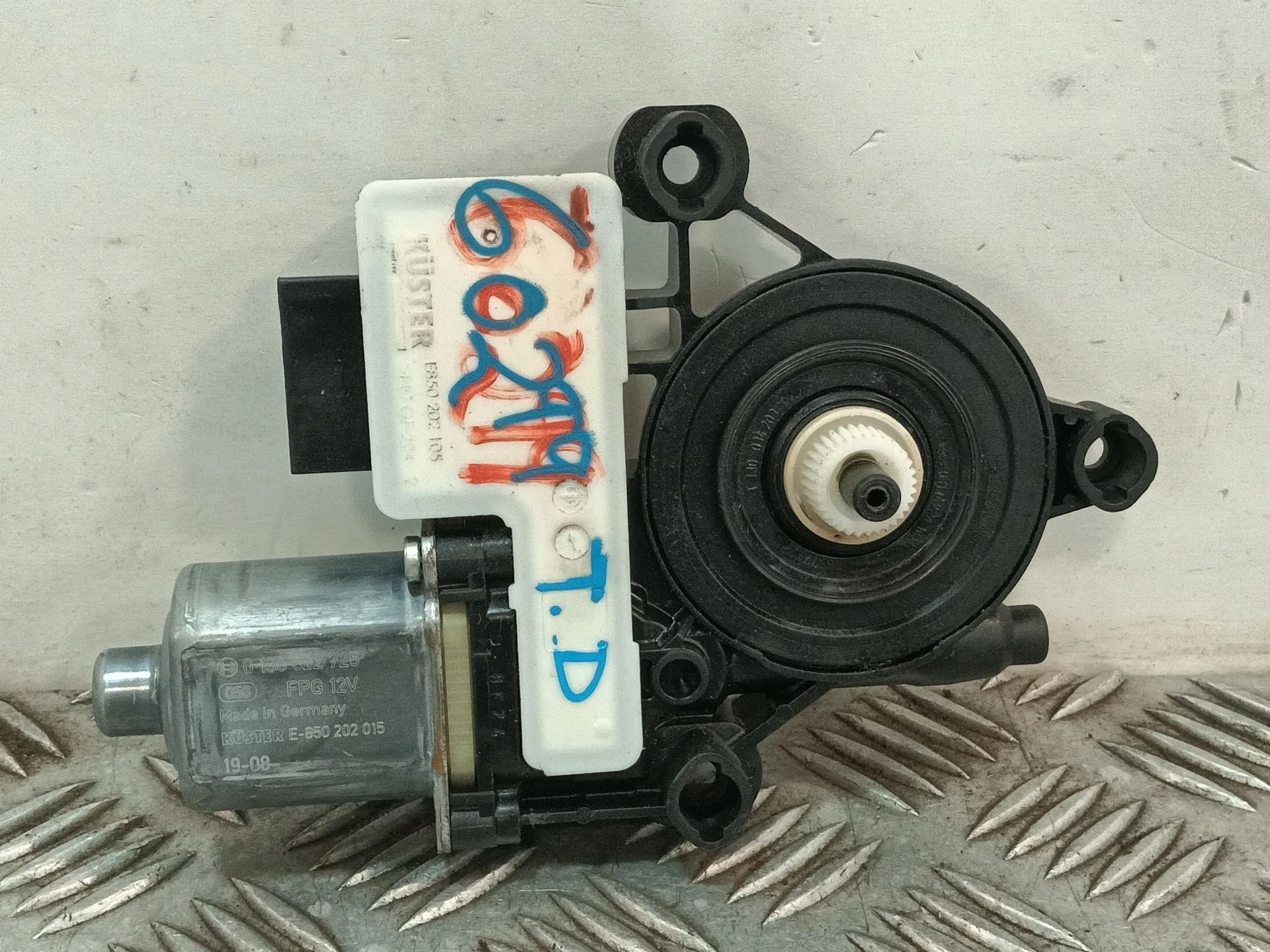 Motor Elevalunas Trasero Derecho para Skoda Fabia Iii (Nj3)