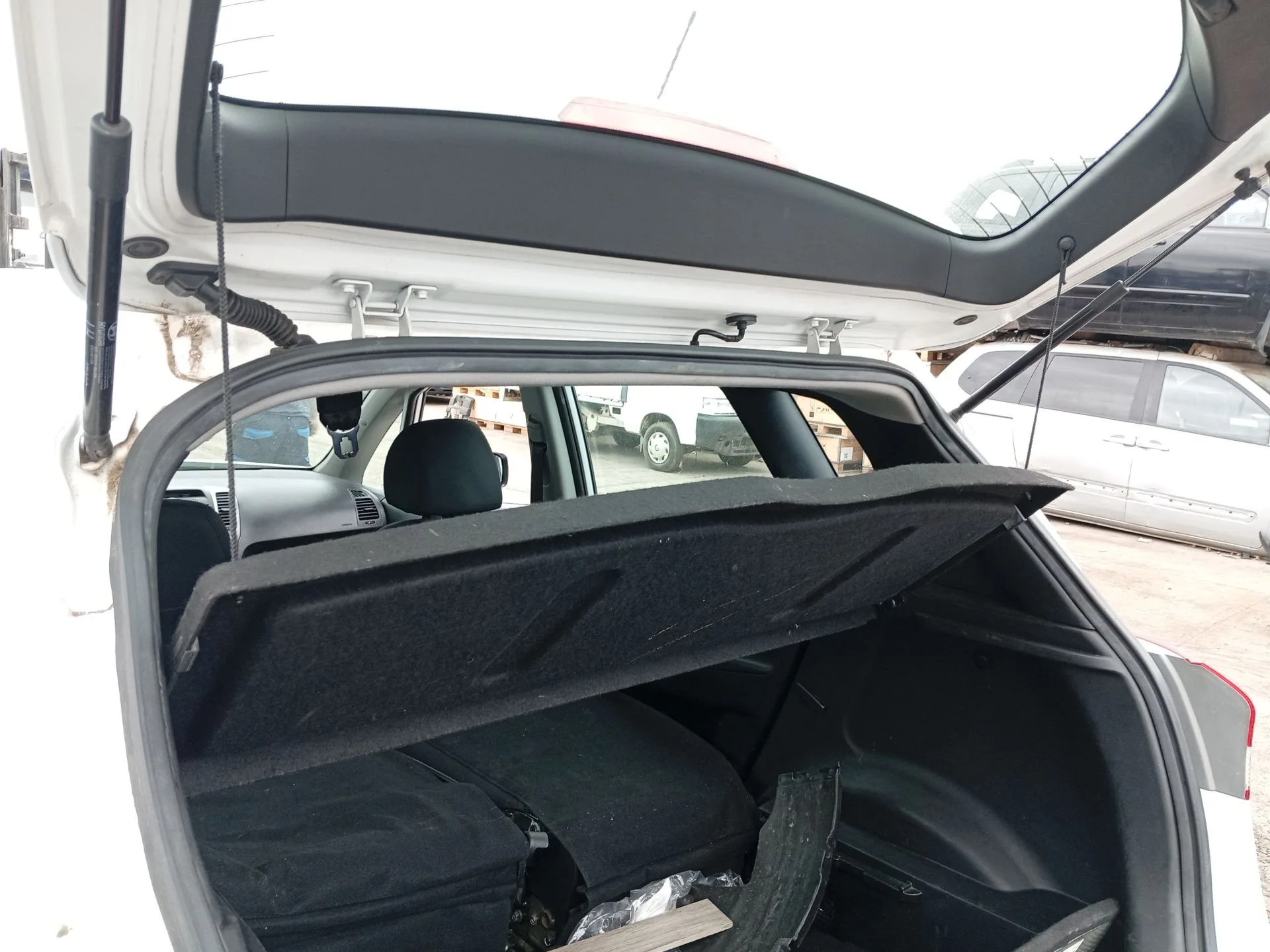 Bandeja Trasera para Hyundai Ix20 (Jc)