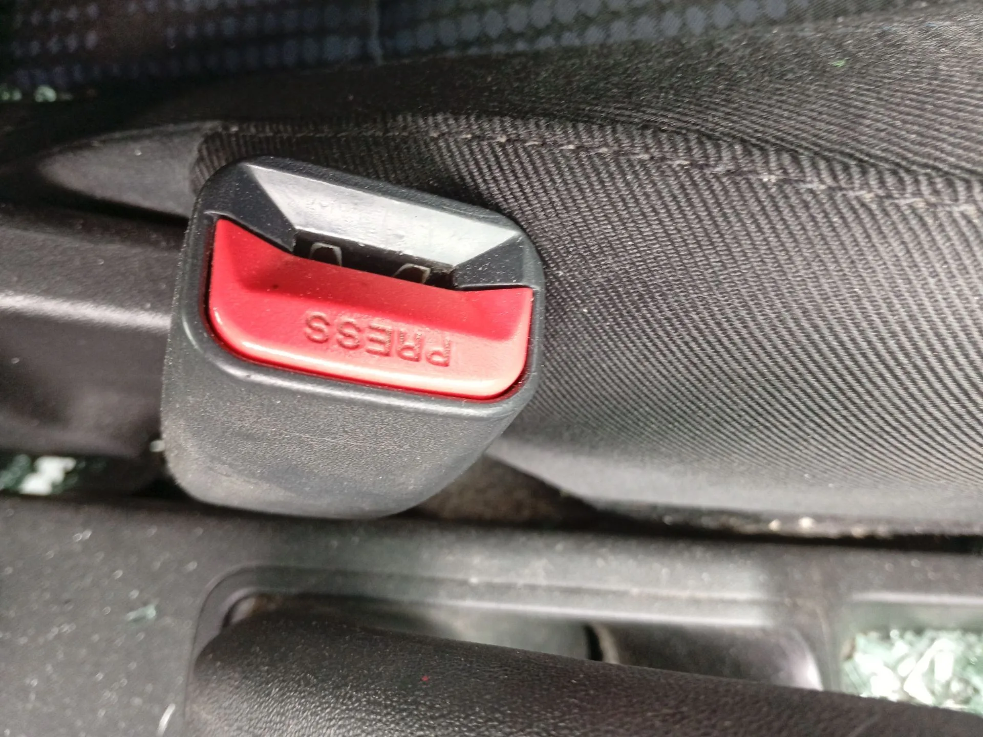 Enganche Cinturon Delantero Izquierdo para Hyundai Ix20 (Jc)