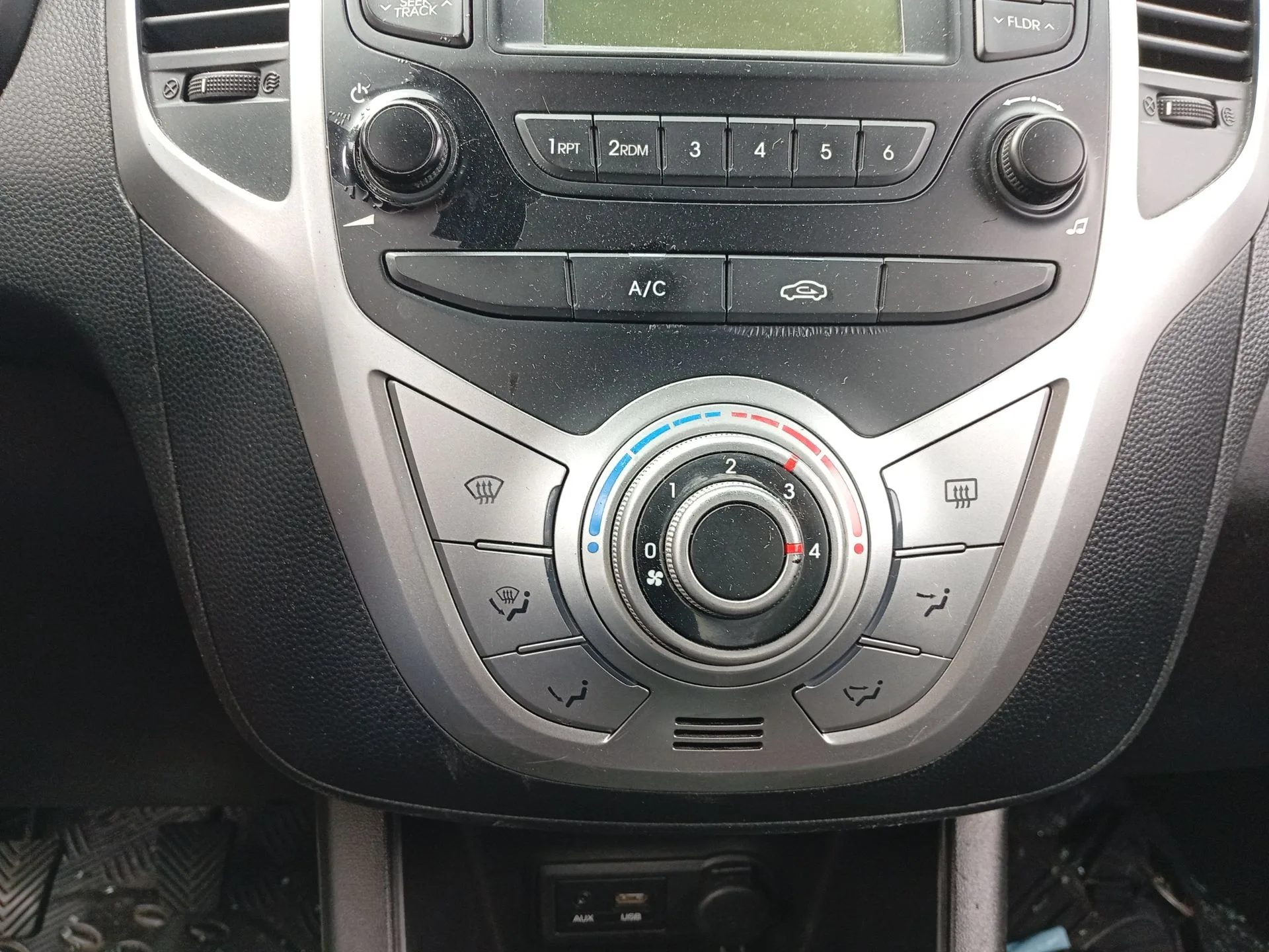 Mando Climatizador para Hyundai Ix20 (Jc)