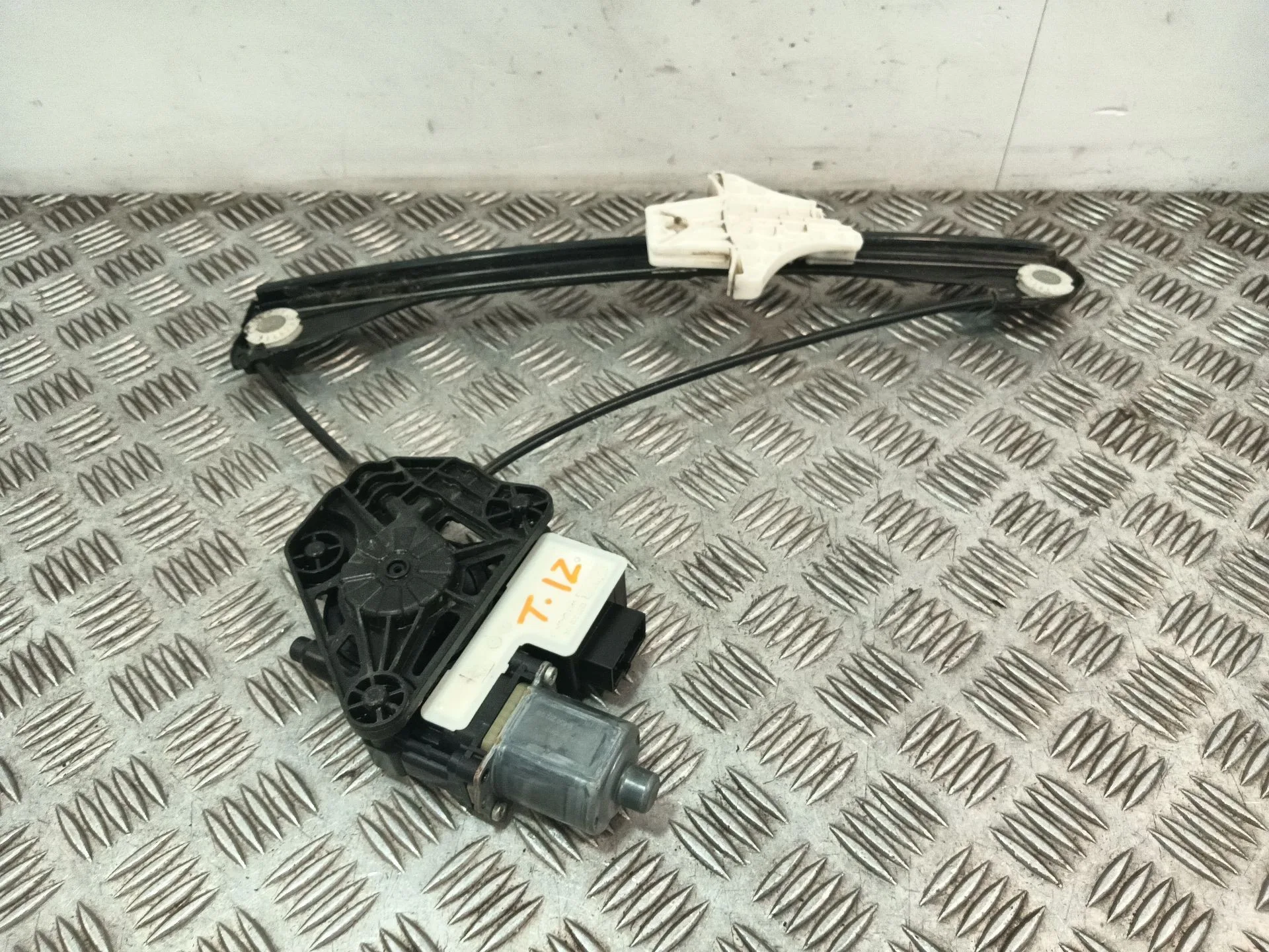 Elevalunas Trasero Izquierdo para Skoda Fabia Iii (Nj3)