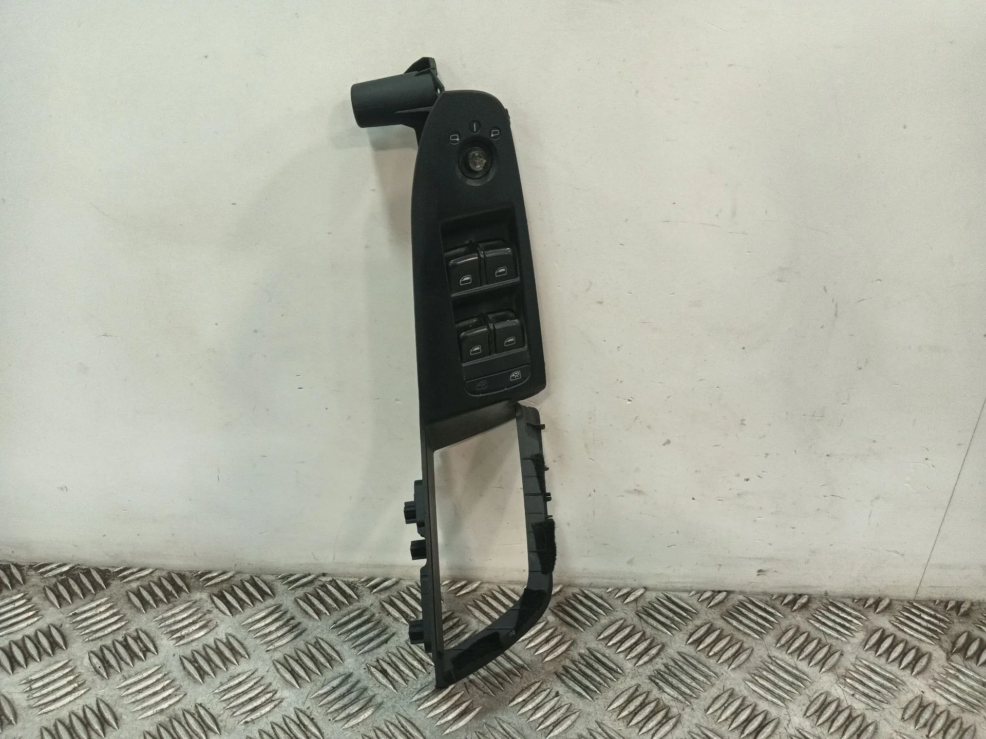 Mando Elevalunas Delantero Izquierdo para Audi A4 Allroad Quattro (8K)