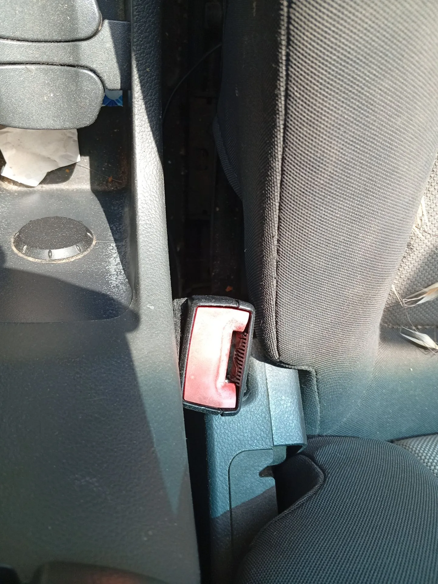 Enganche Cinturon Delantero Derecho para Chevrolet Cruze (J300)