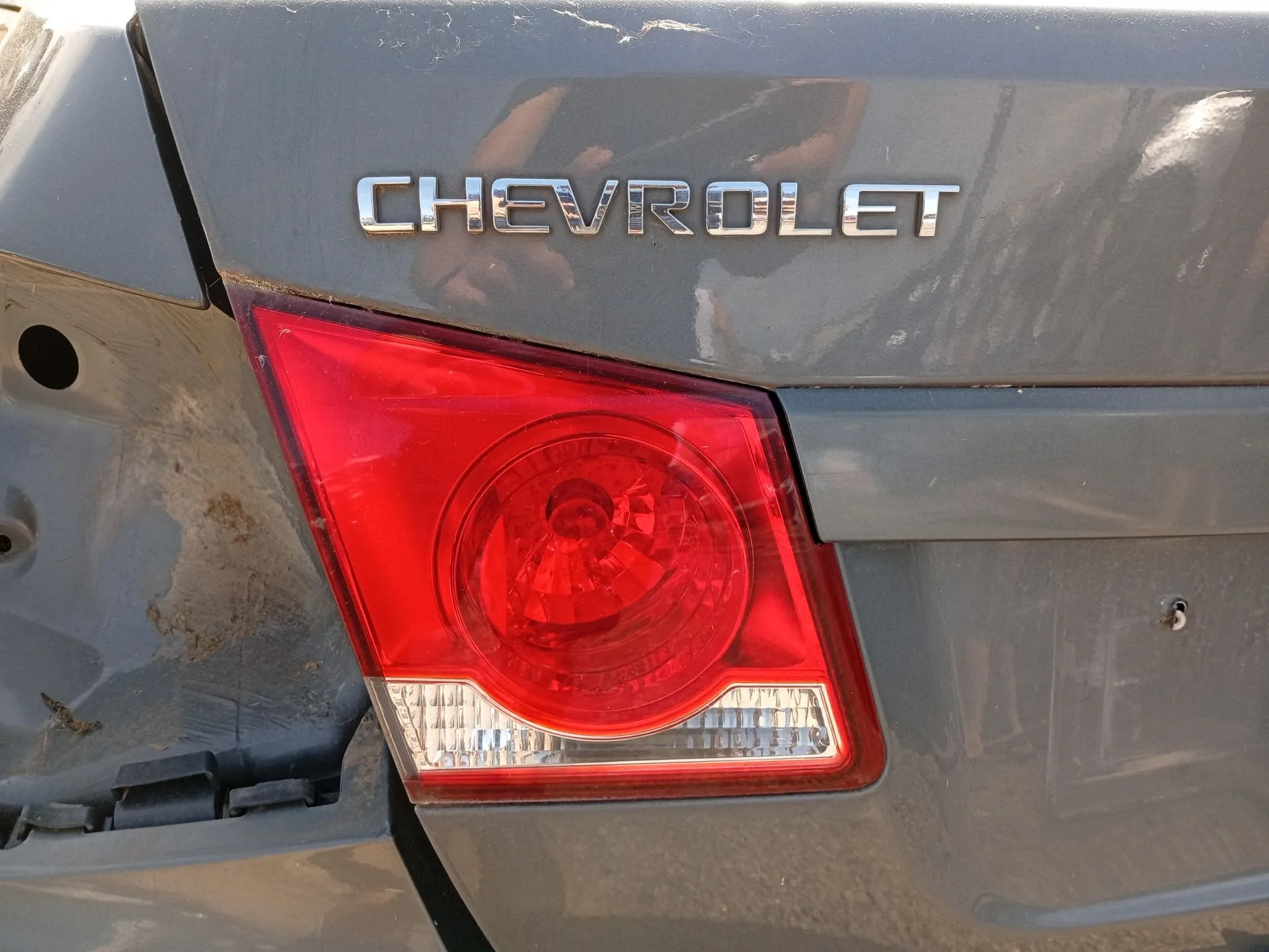 Piloto Trasero Izquierdo Interior para Chevrolet Cruze (J300)