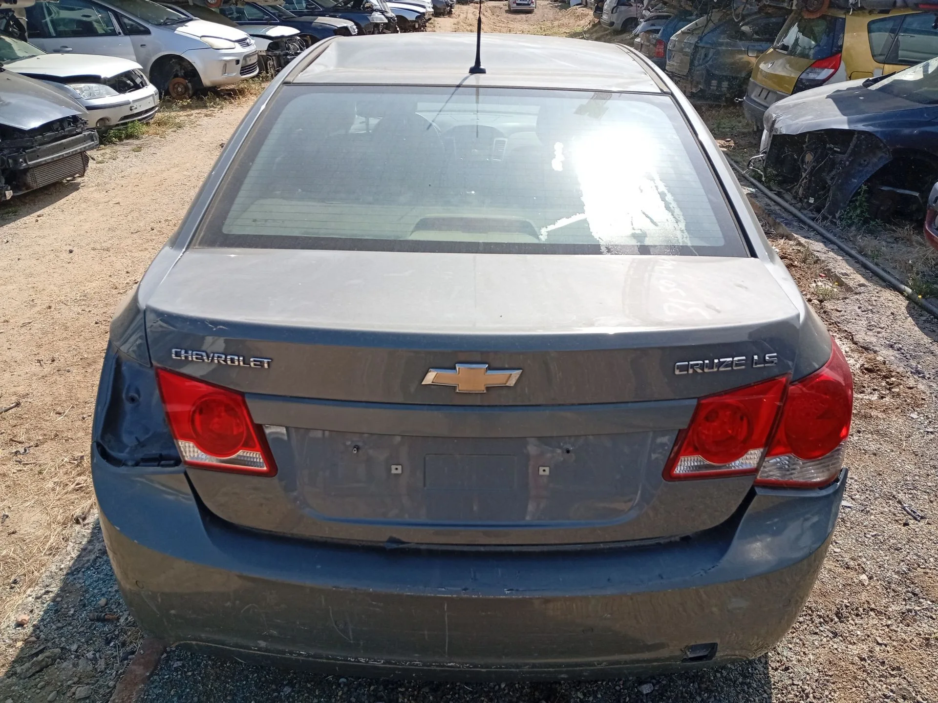 Porton Trasero para Chevrolet Cruze (J300)