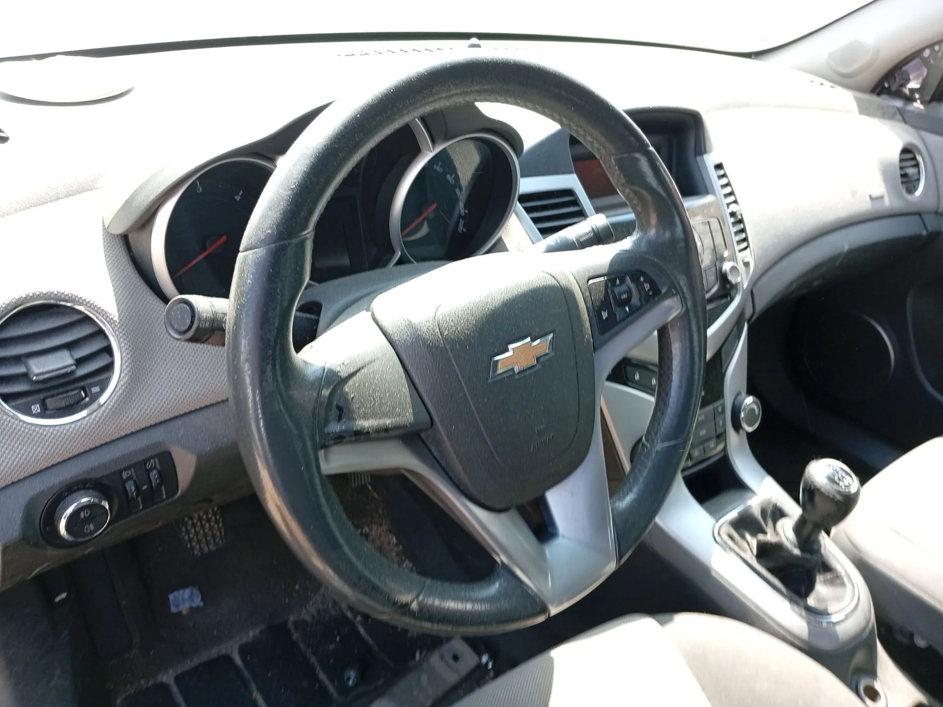 Volante para Chevrolet Cruze (J300)