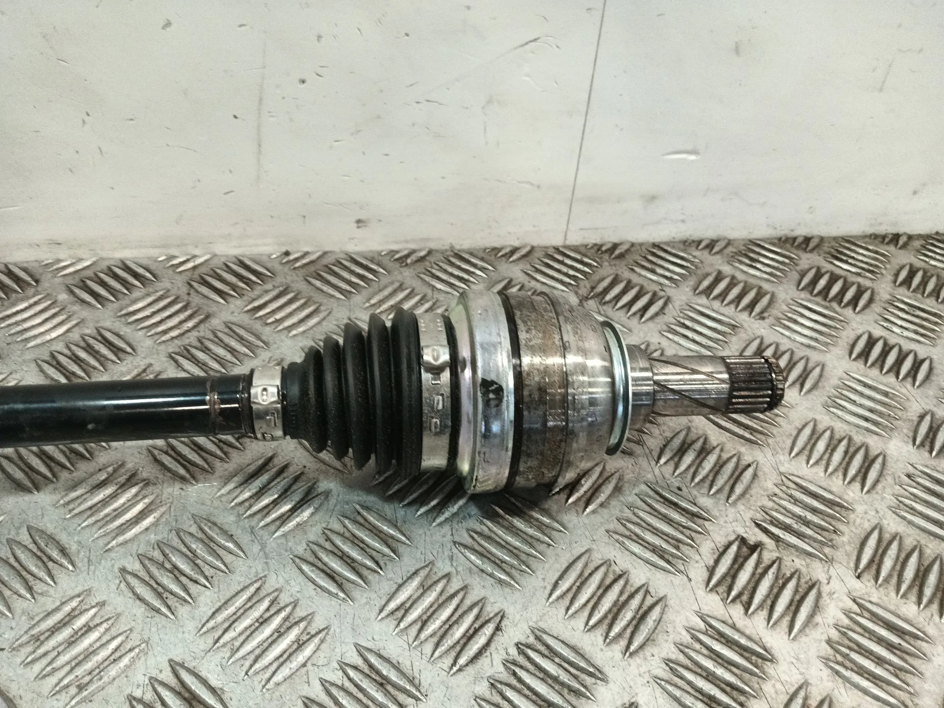 Transmision Delantera Izquierda para Chevrolet Aveo Berlina Hatchback
