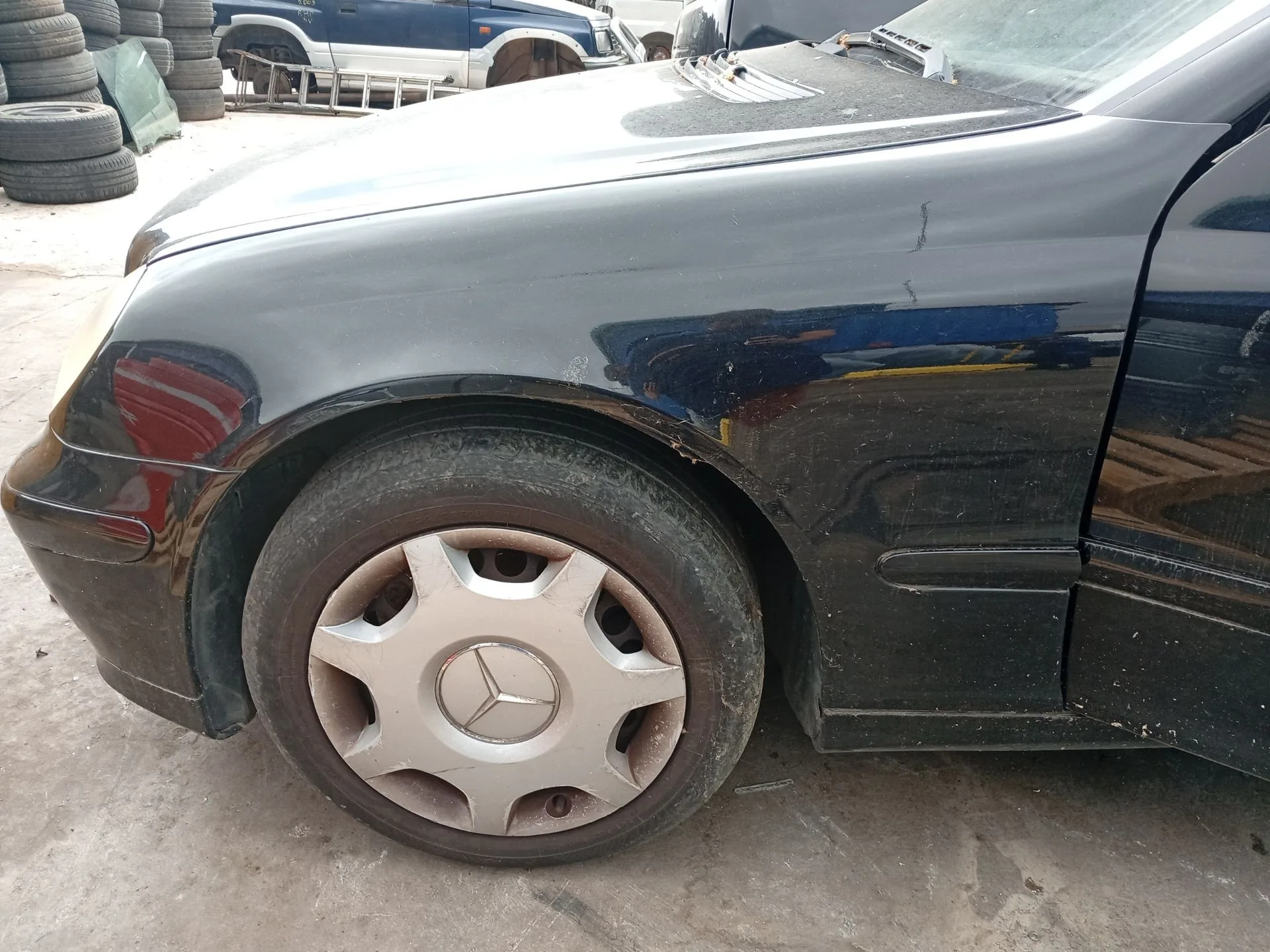 Aleta Delantera Izquierda para Mercedes-Benz Clase C (W203)