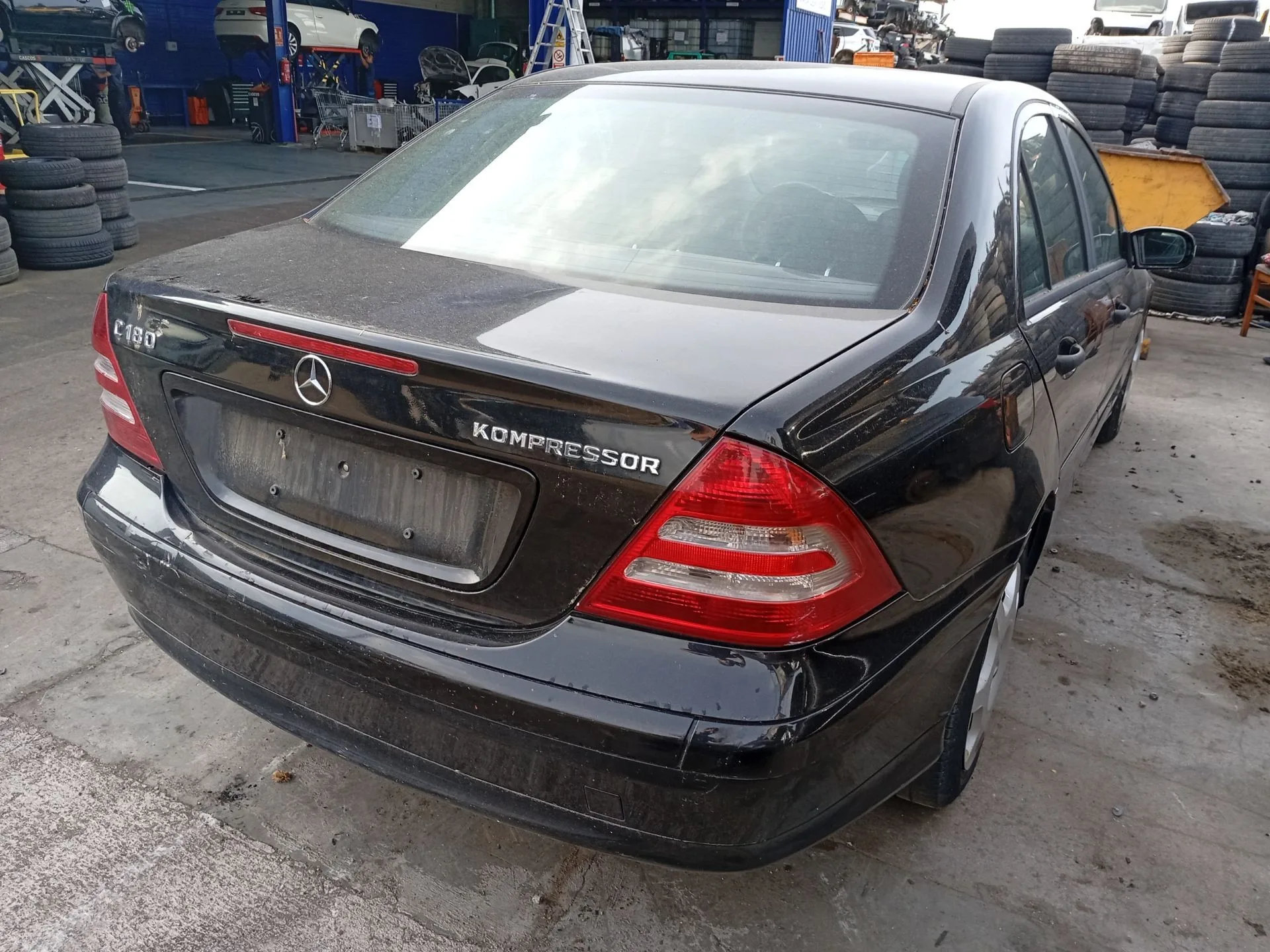 Amortiguador Trasero Derecho para Mercedes-Benz Clase C (W203)