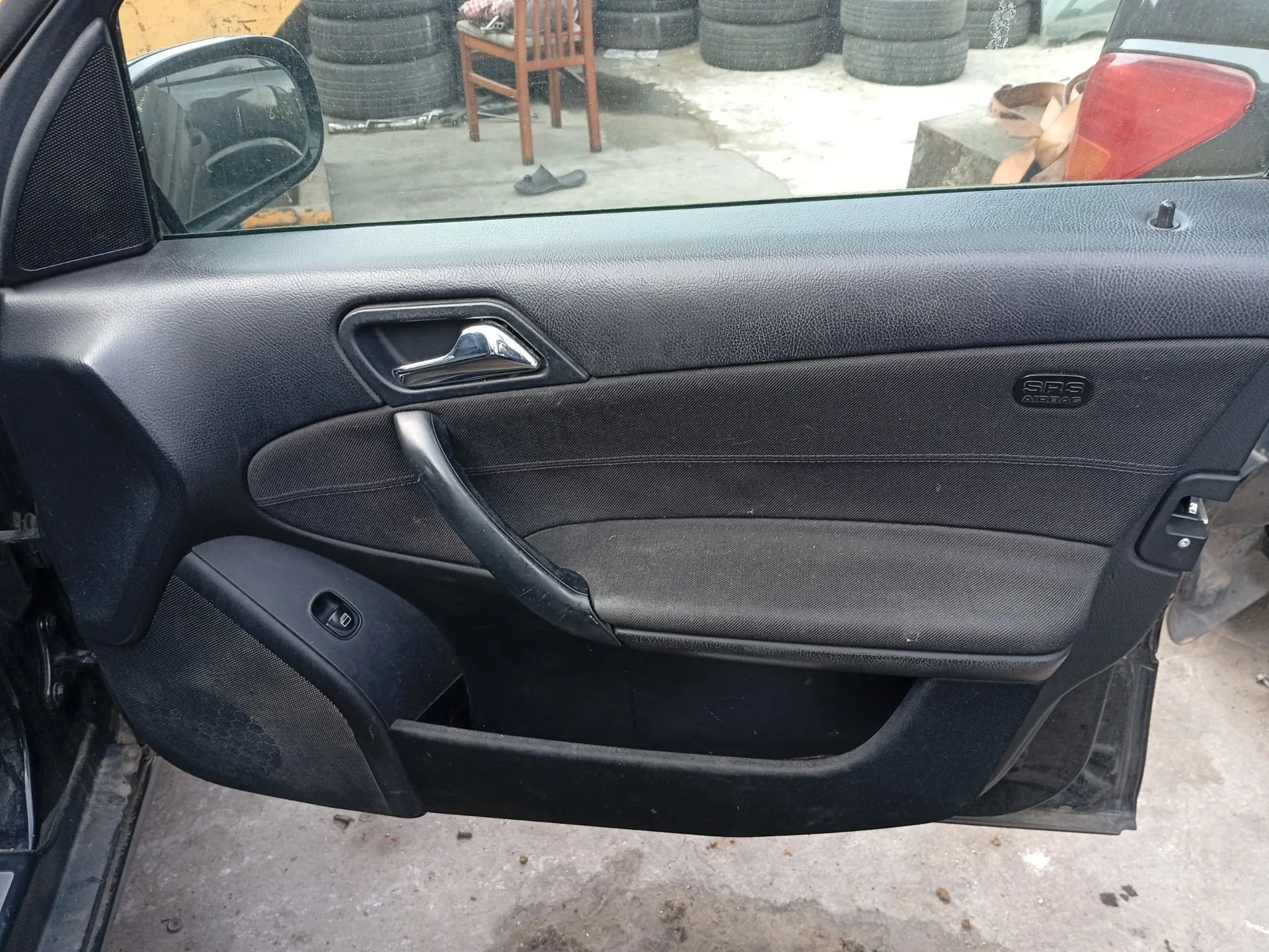 Elevalunas Delantero Derecho para Mercedes-Benz Clase C (W203)