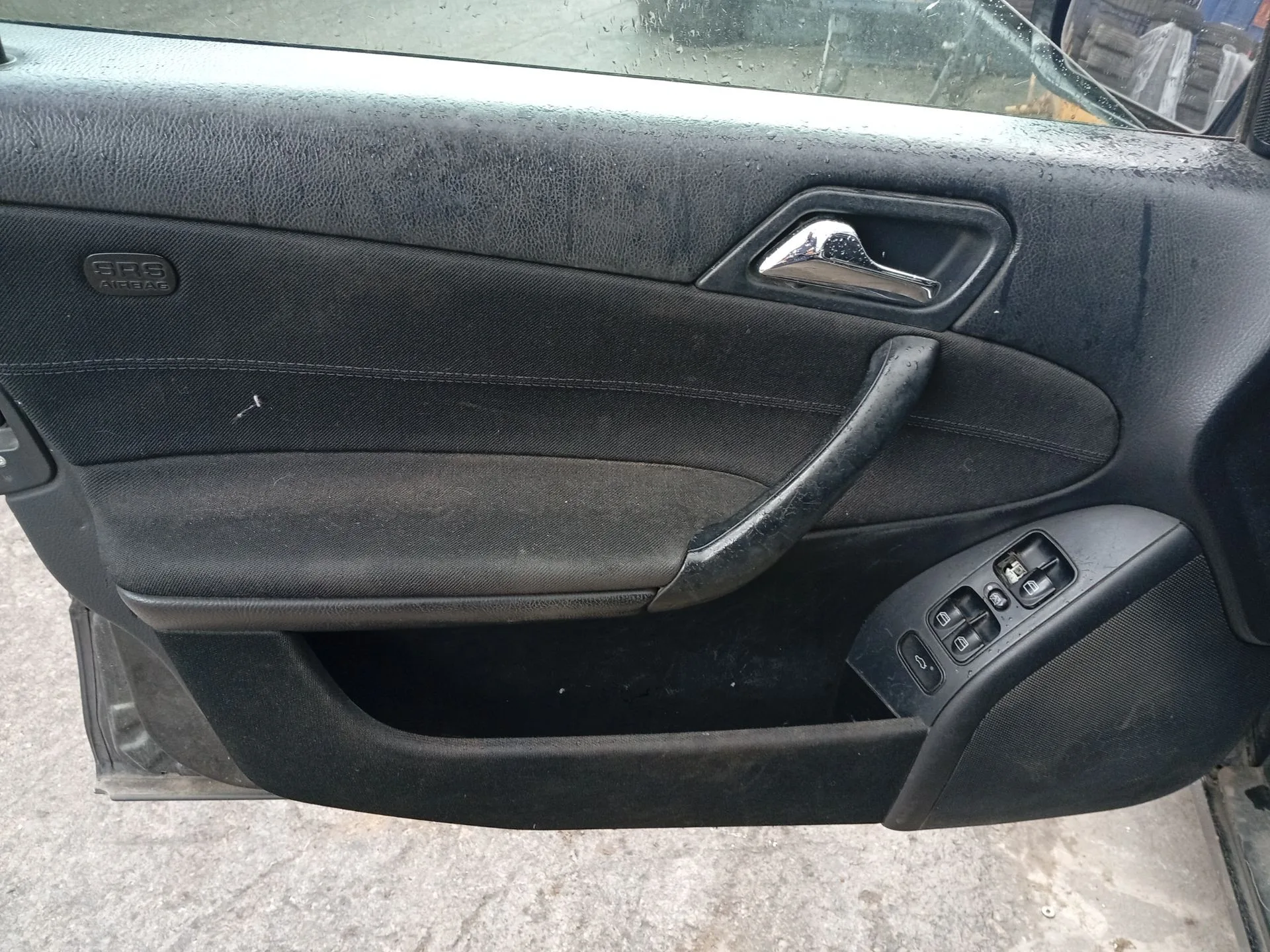 Elevalunas Delantero Izquierdo para Mercedes-Benz Clase C (W203)