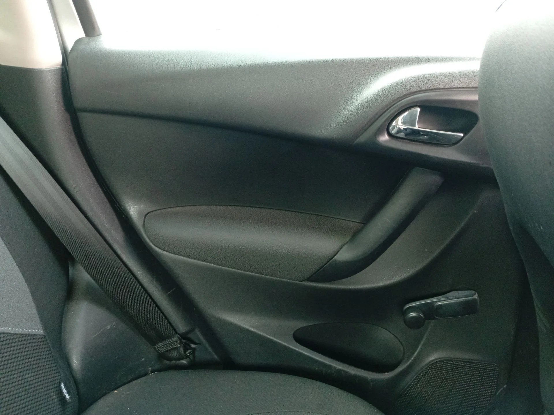 Guarnecido Puerta Trasera Izquierda para Citroën C3 Ii (Sc_)