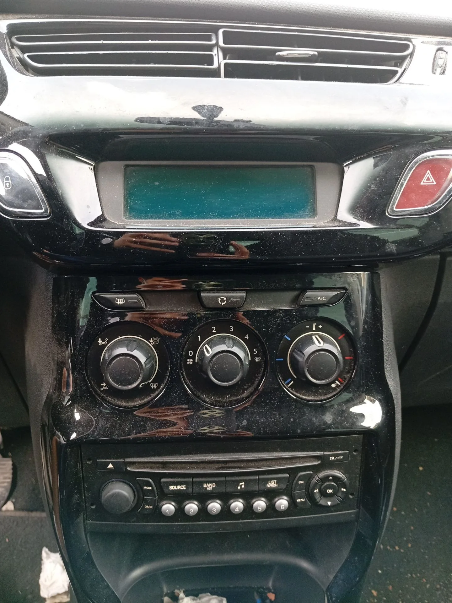 Pantalla / Mando Multifuncion para Citroën C3 Ii (Sc_)