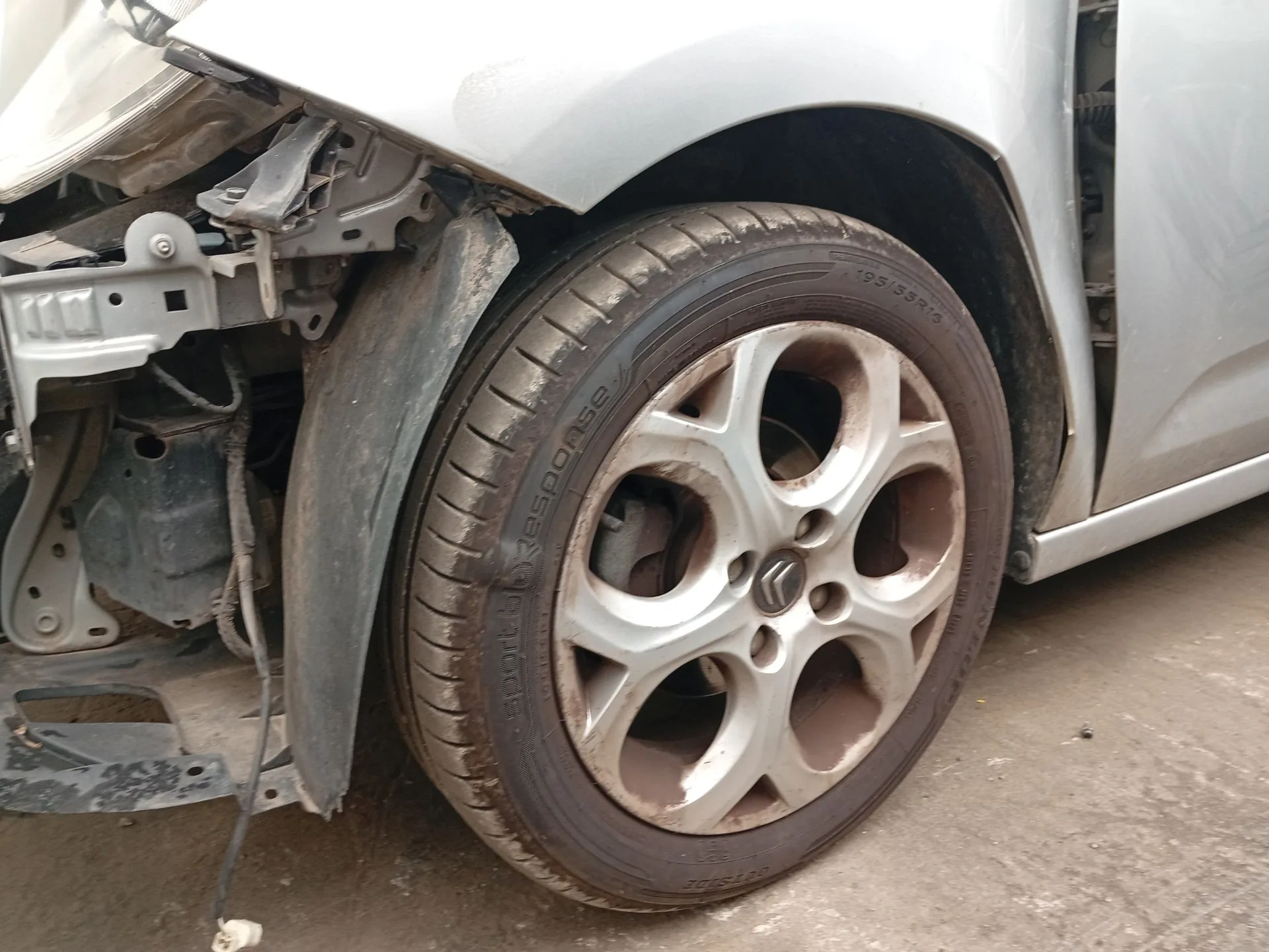 Paso De Rueda Delantero Izquierdo para Citroën C3 Ii (Sc_)