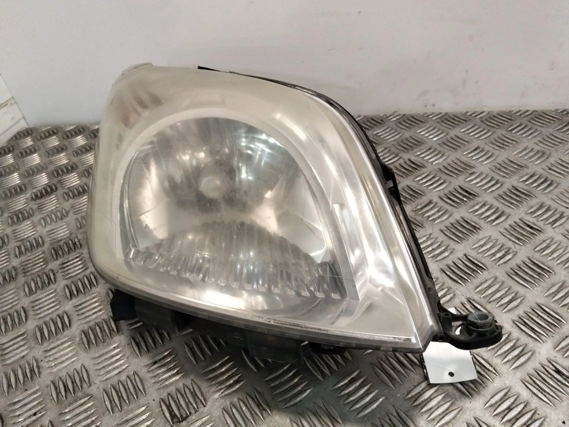 Faro Derecho para Fiat Fiorino Furgoneta/Monovolumen (225_)