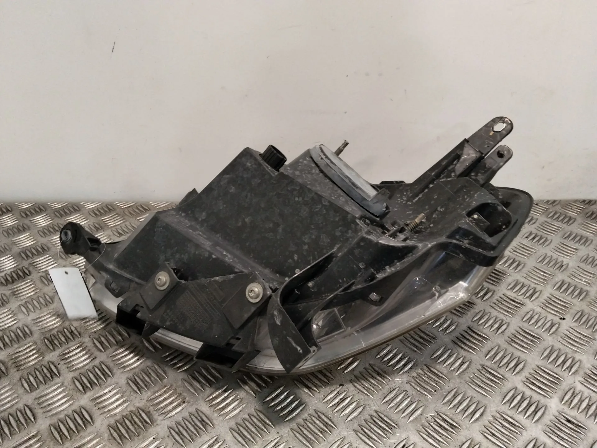 Faro Derecho para Fiat Fiorino Furgoneta/Monovolumen (225_)