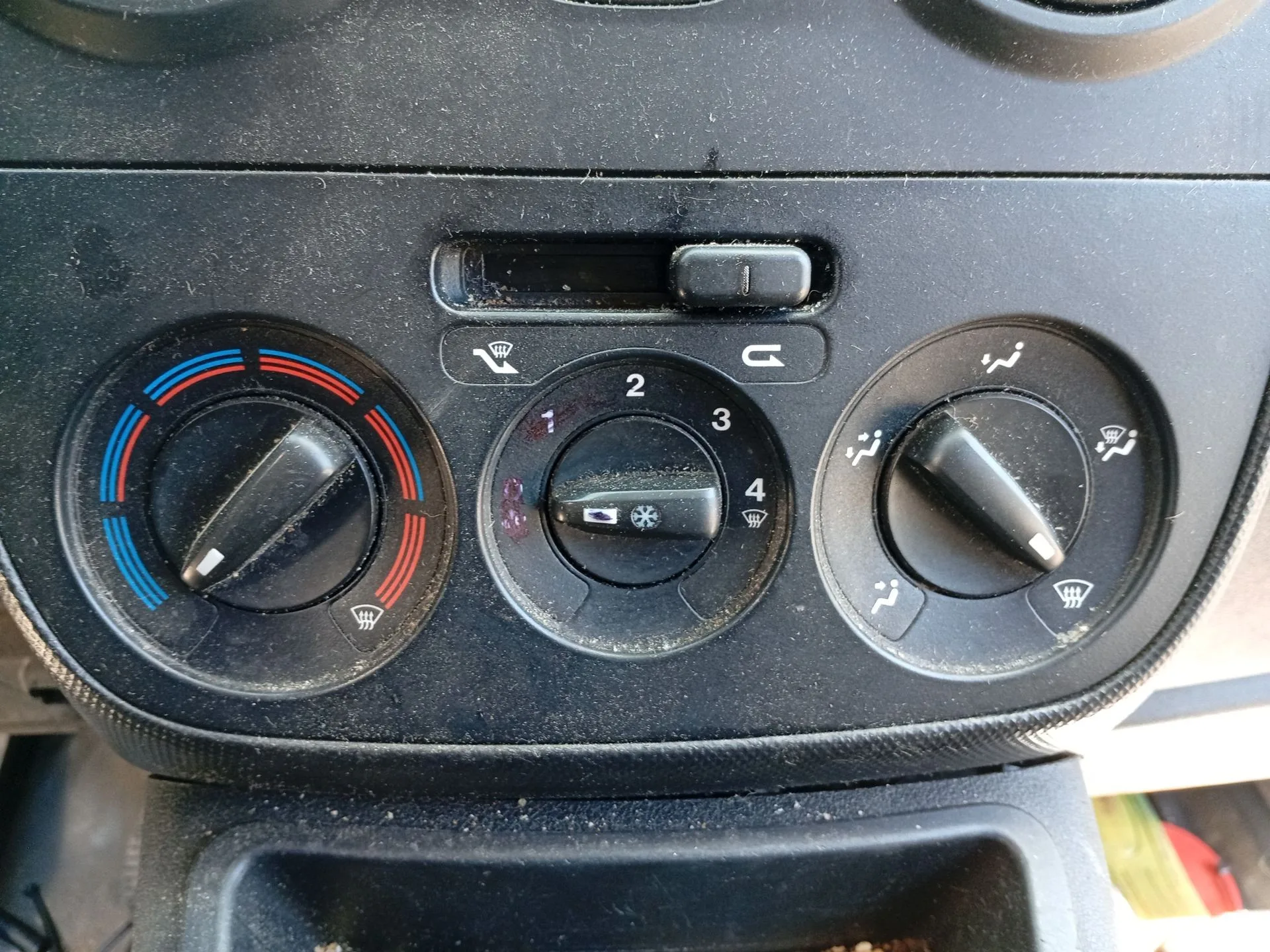 Mando Climatizador para Fiat Fiorino Furgoneta/Monovolumen (225_)