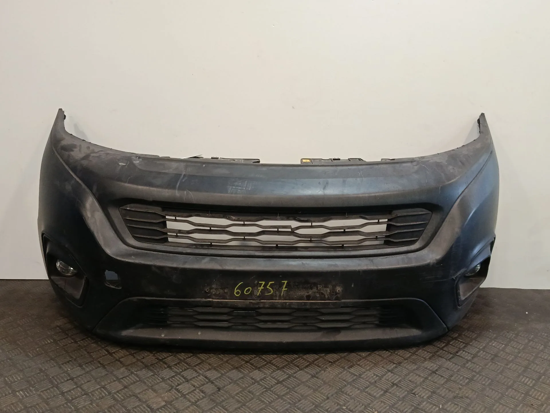 Paragolpes Delantero para Fiat Fiorino Furgoneta/Monovolumen (225_)