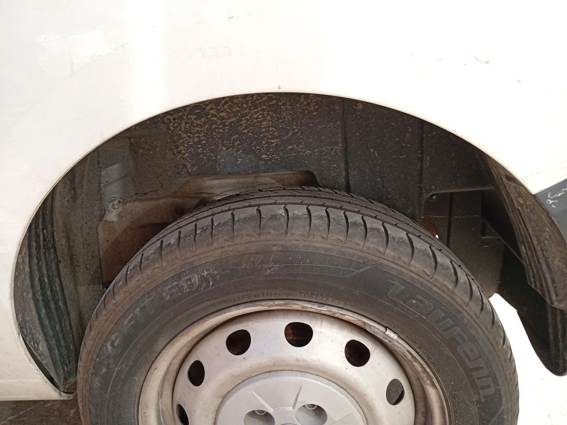 Paso De Rueda Trasero Izquierdo para Fiat Fiorino Furgoneta/Monovolumen (225_)