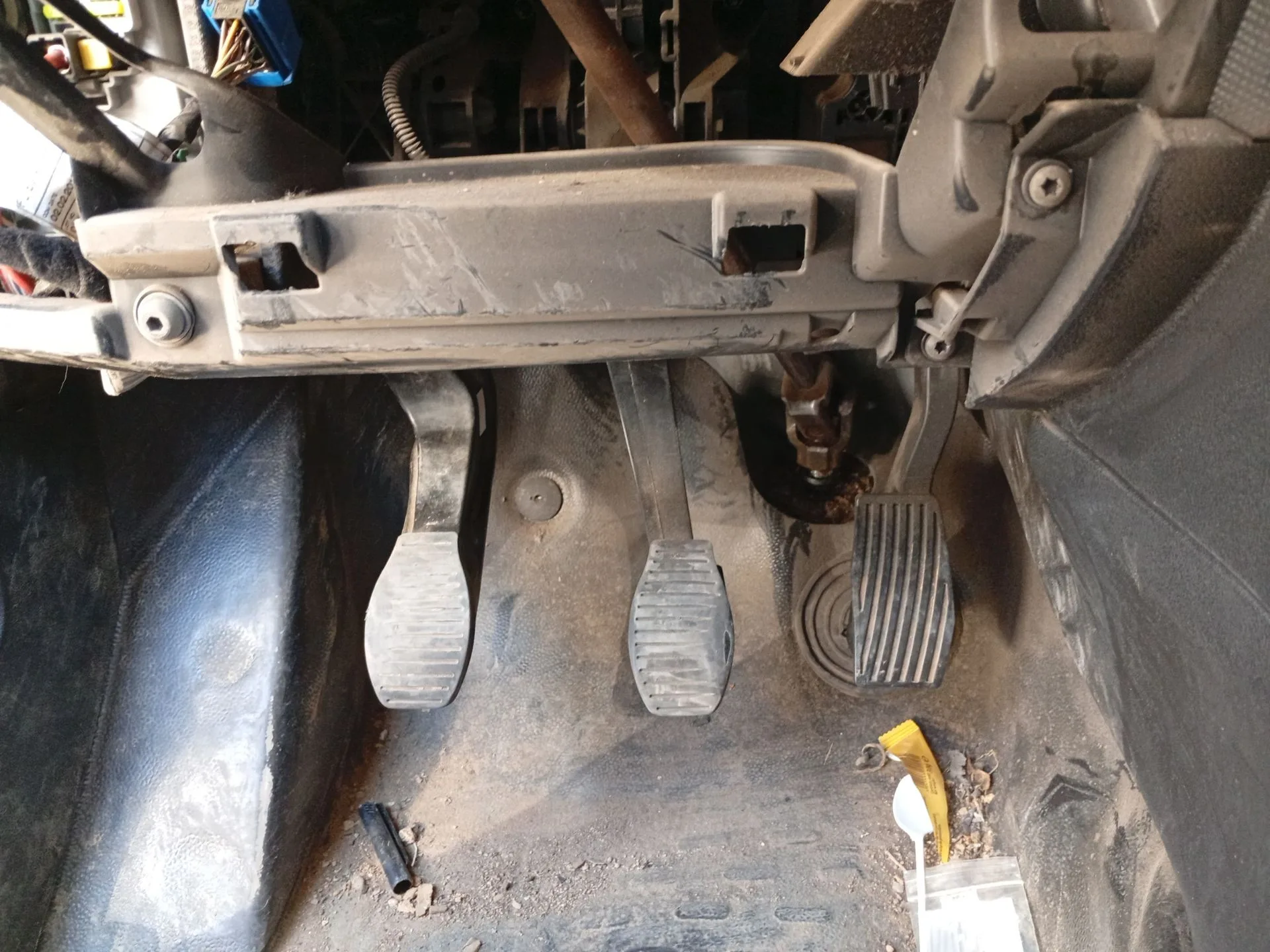 Pedal Freno para Fiat Fiorino Furgoneta/Monovolumen (225_)