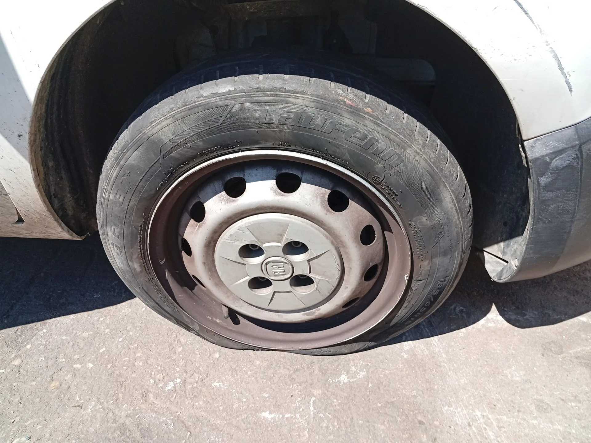 Pinza Freno Delantera Izquierda para Fiat Fiorino Furgoneta/Monovolumen (225_)