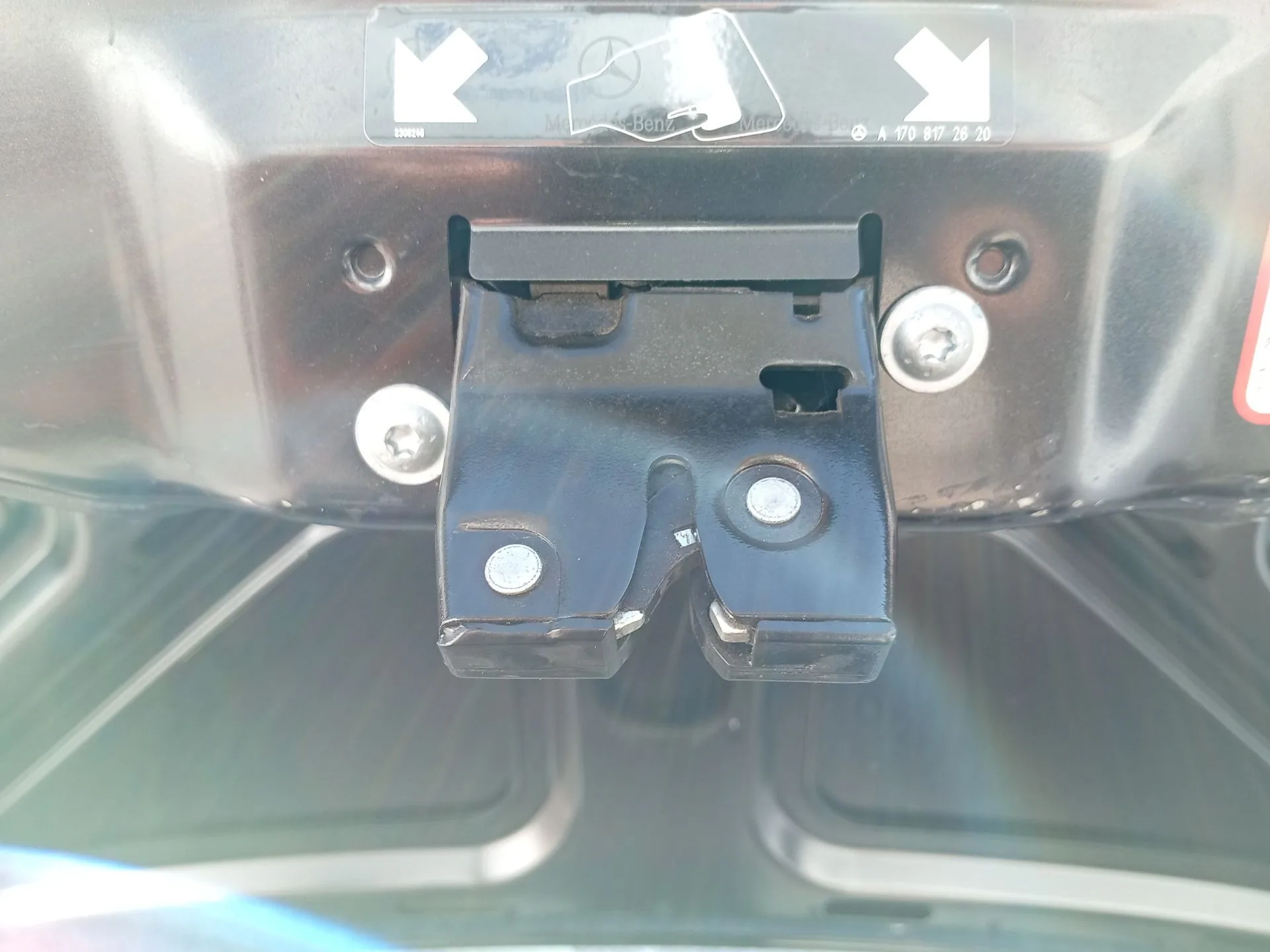 Cerradura Maletero / Porton para Mercedes-Benz Slk (R171)
