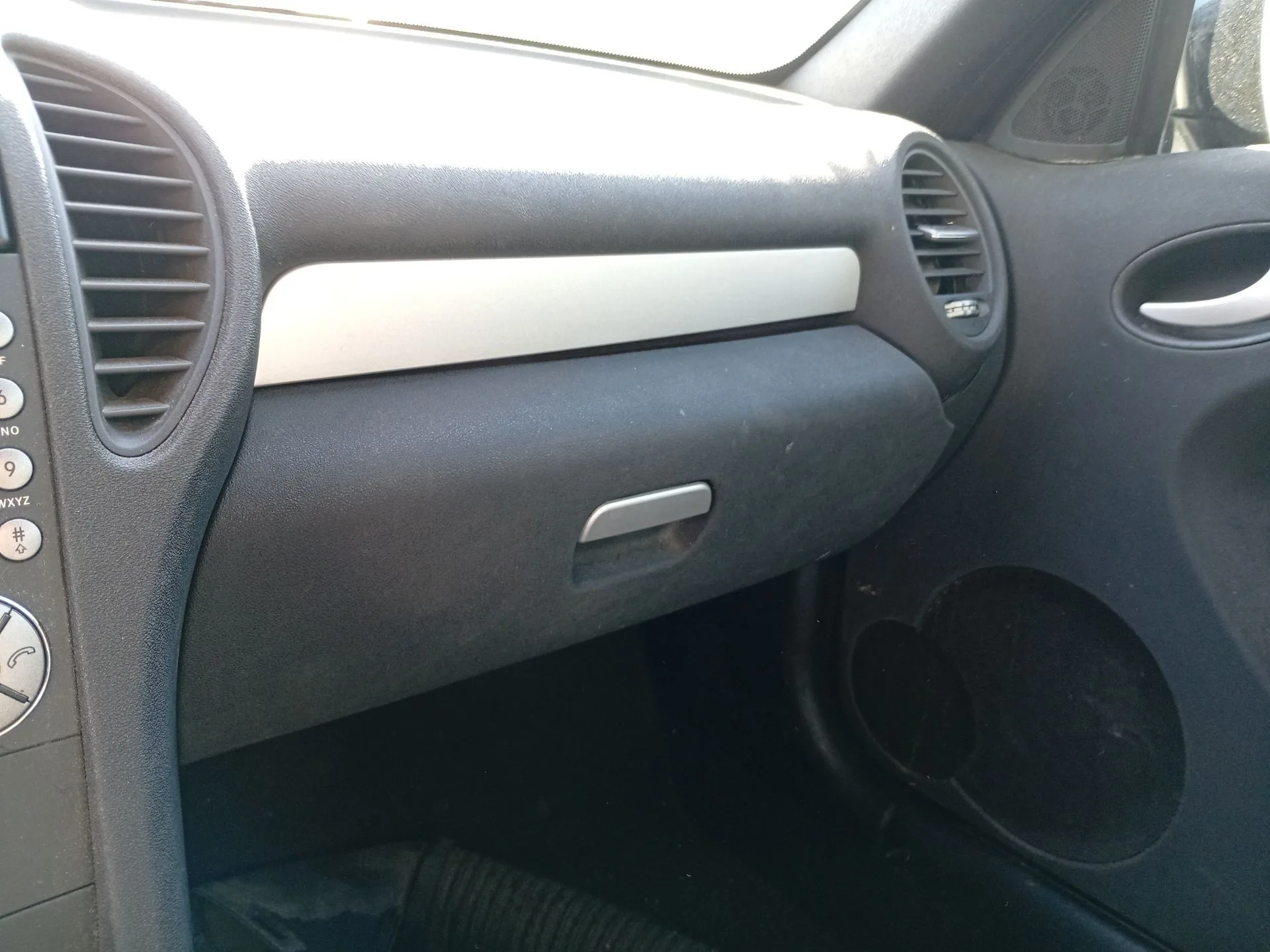 Guantera para Mercedes-Benz Slk (R171)