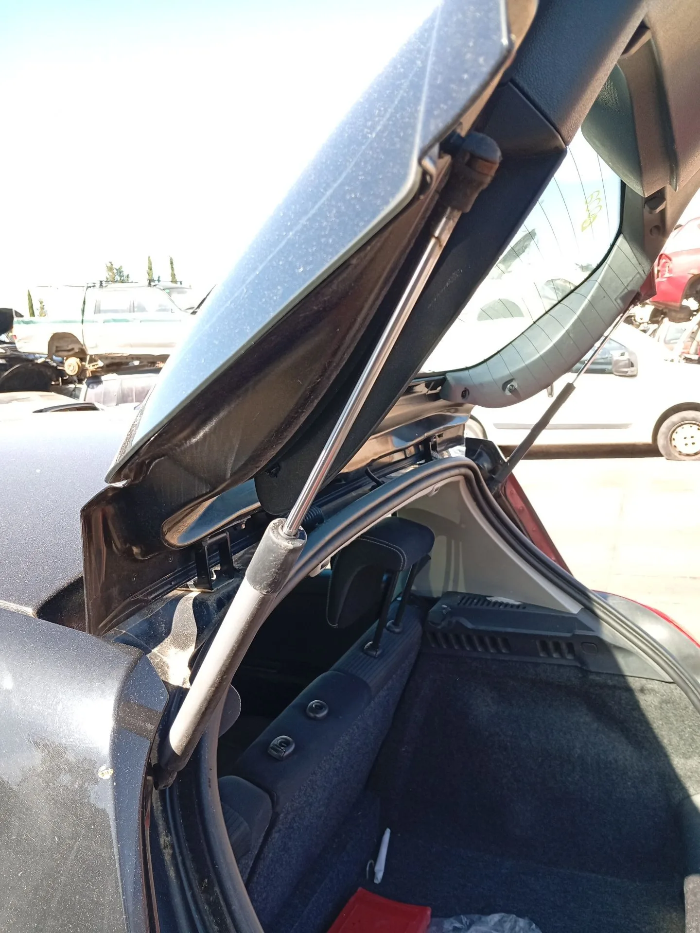 Amortiguadores Maletero / Porton para Renault Clio Iii (Br0/1, Cr0/1)