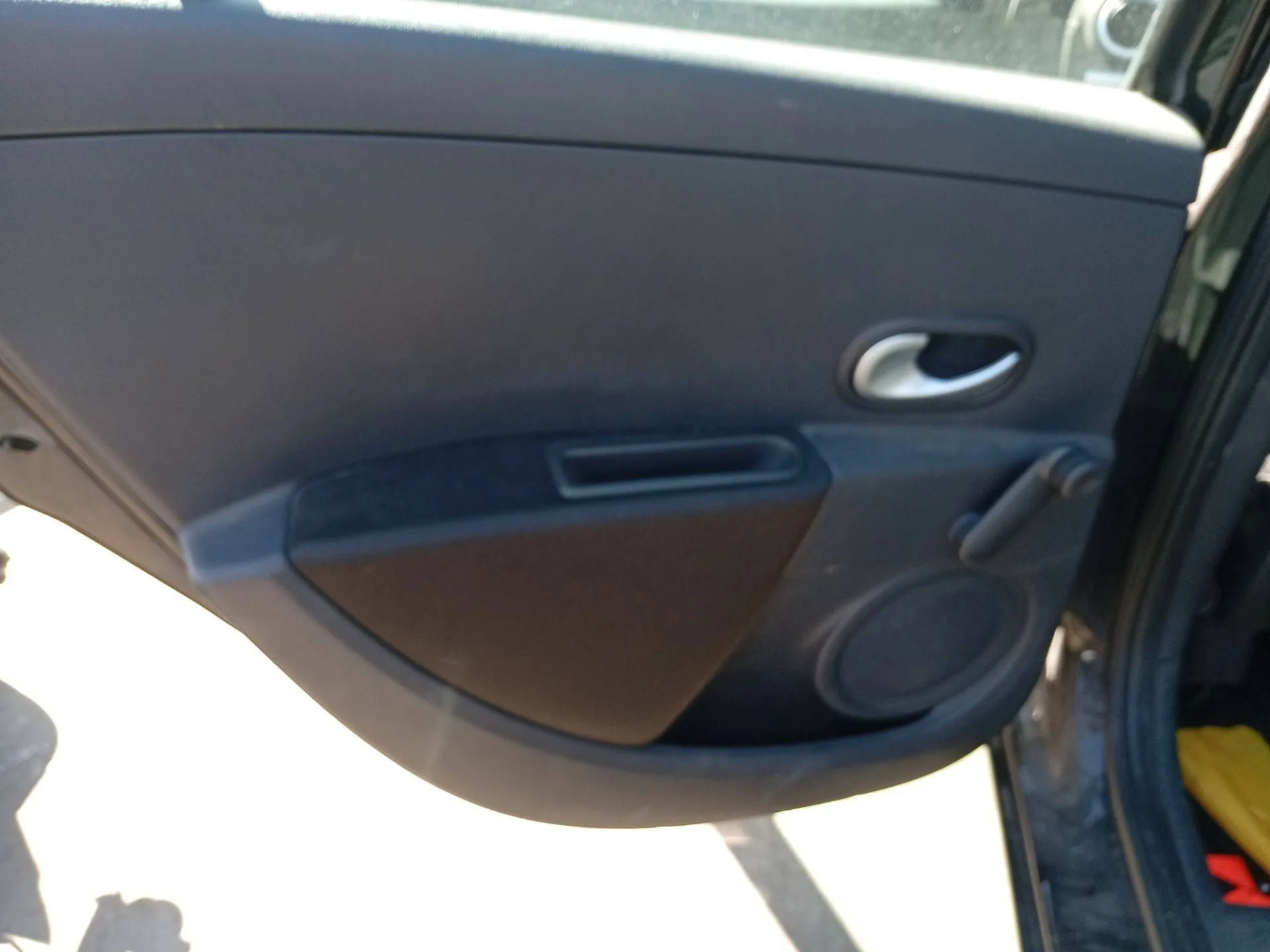 Guarnecido Puerta Trasera Izquierda para Renault Clio Iii (Br0/1, Cr0/1)