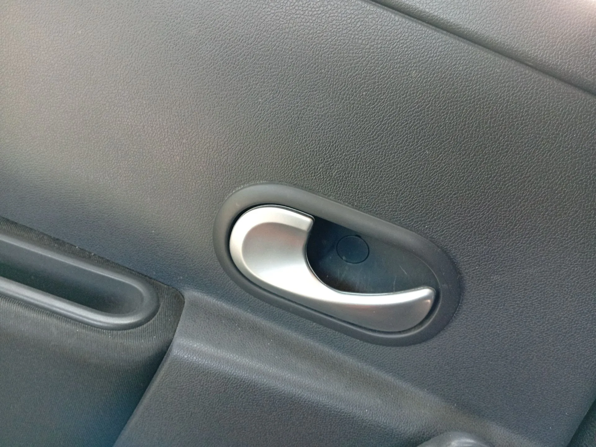 Maneta Interior Trasera Izquierda para Renault Clio Iii (Br0/1, Cr0/1)