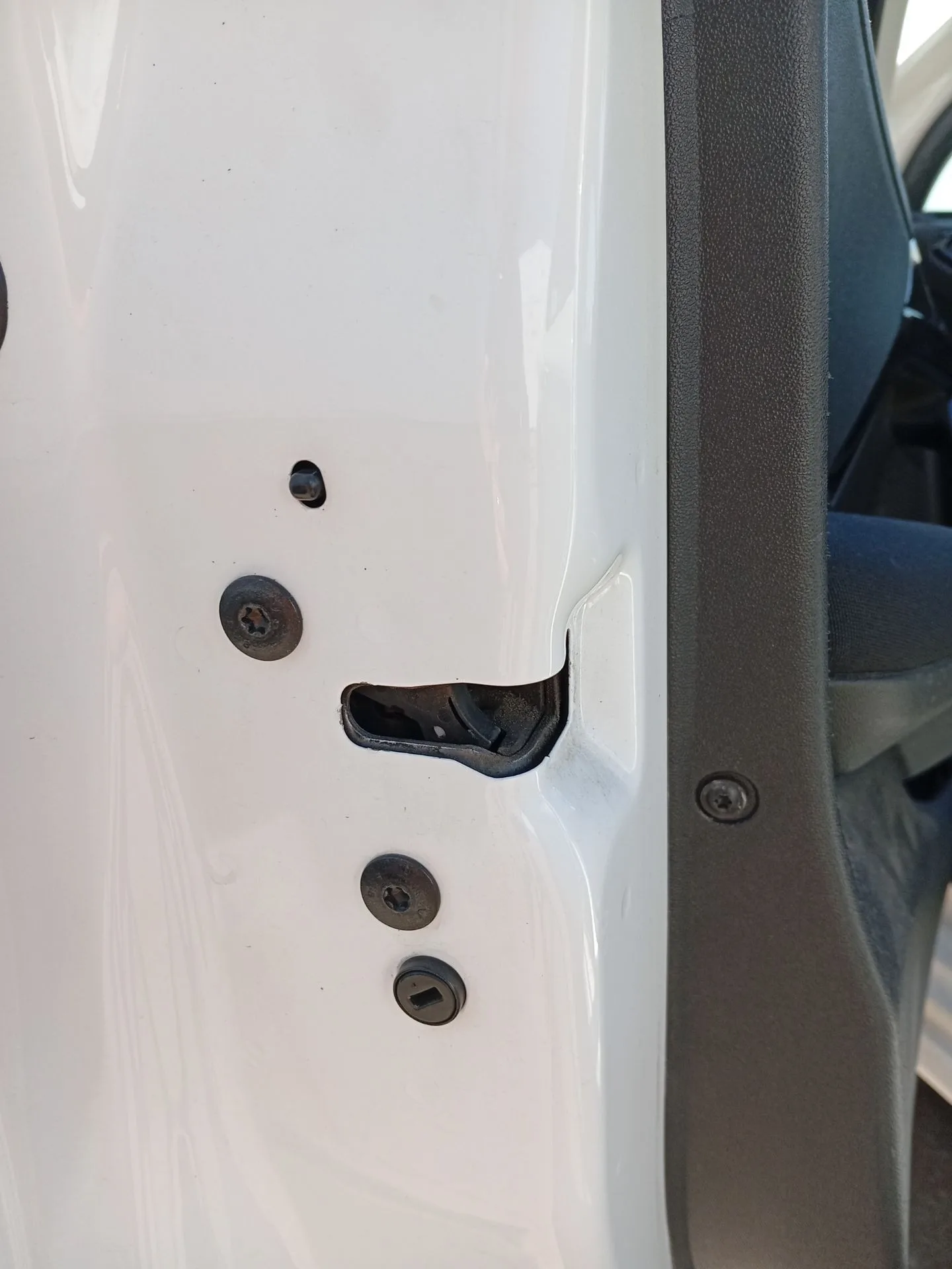 Cerradura Puerta Delantera Izquierda para Peugeot 208 I (Ca_, Cc_)