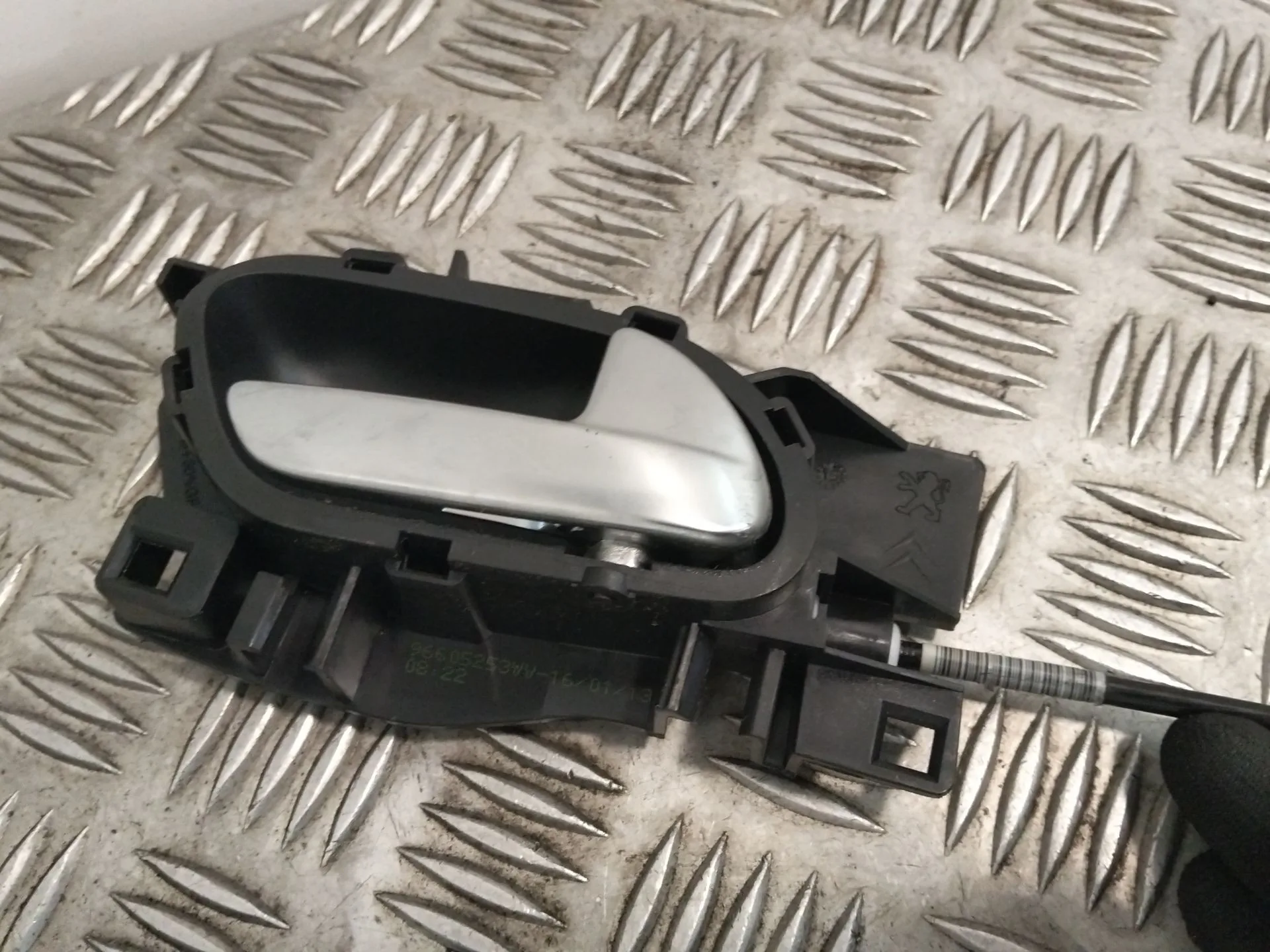 Cerradura Puerta Trasera Derecha para Peugeot 208 I (Ca_, Cc_)