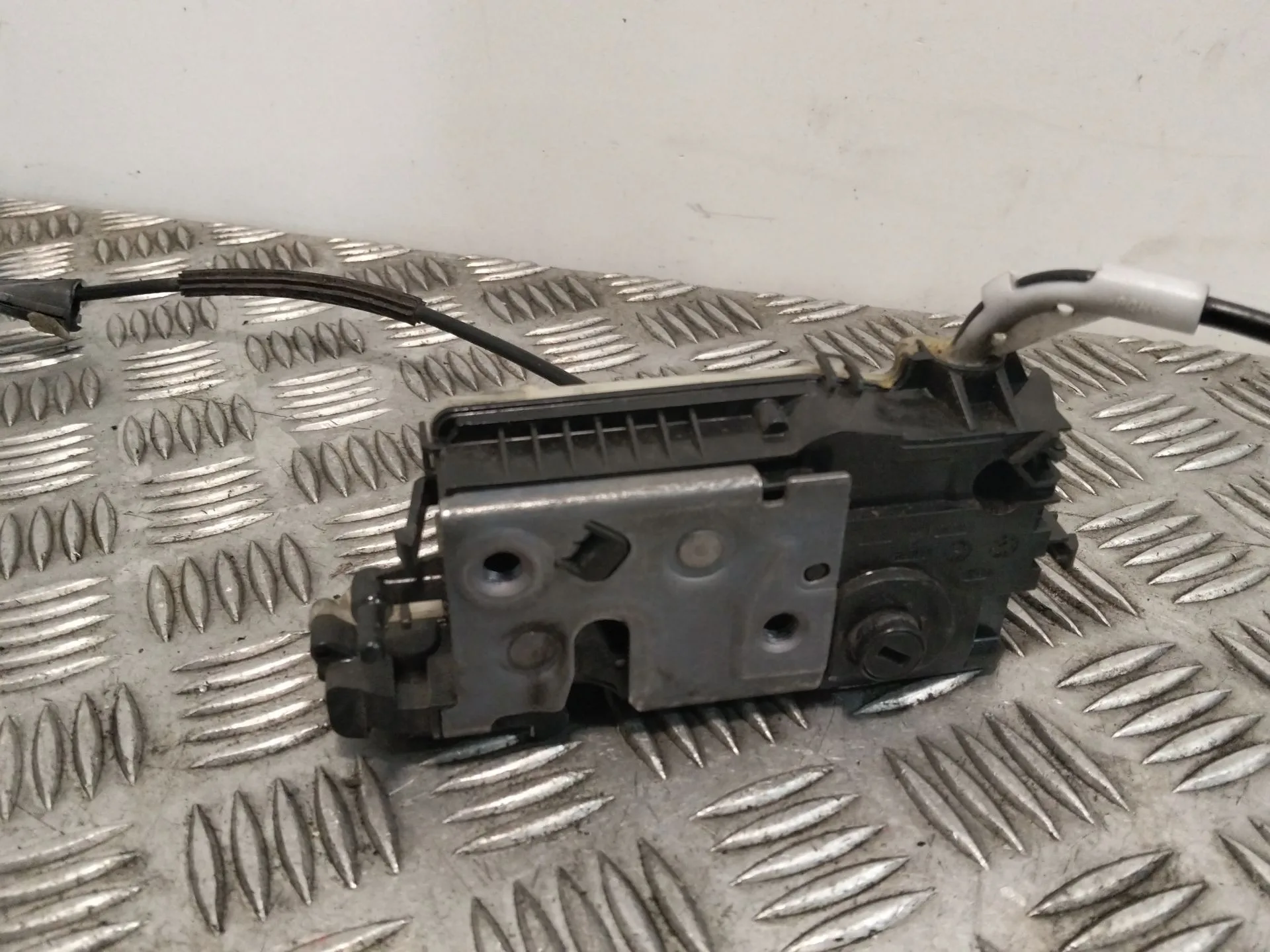 Cerradura Puerta Trasera Derecha para Peugeot 208 I (Ca_, Cc_)