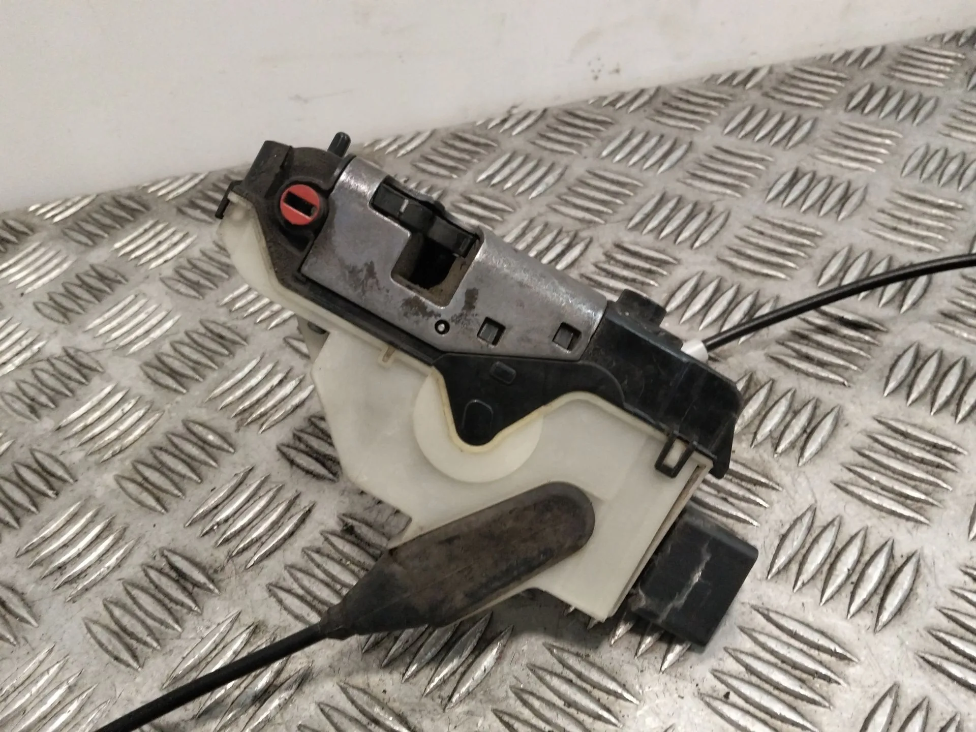 Cerradura Puerta Trasera Derecha para Peugeot 208 I (Ca_, Cc_)