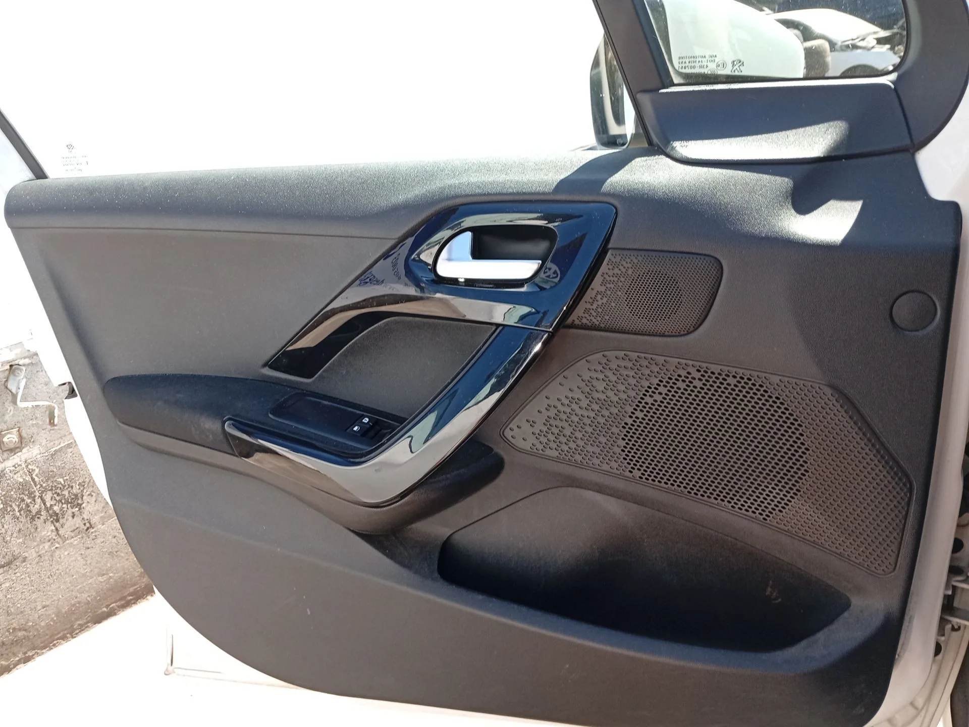 Guarnecido Puerta Delantera Izquierda para Peugeot 208 I (Ca_, Cc_)