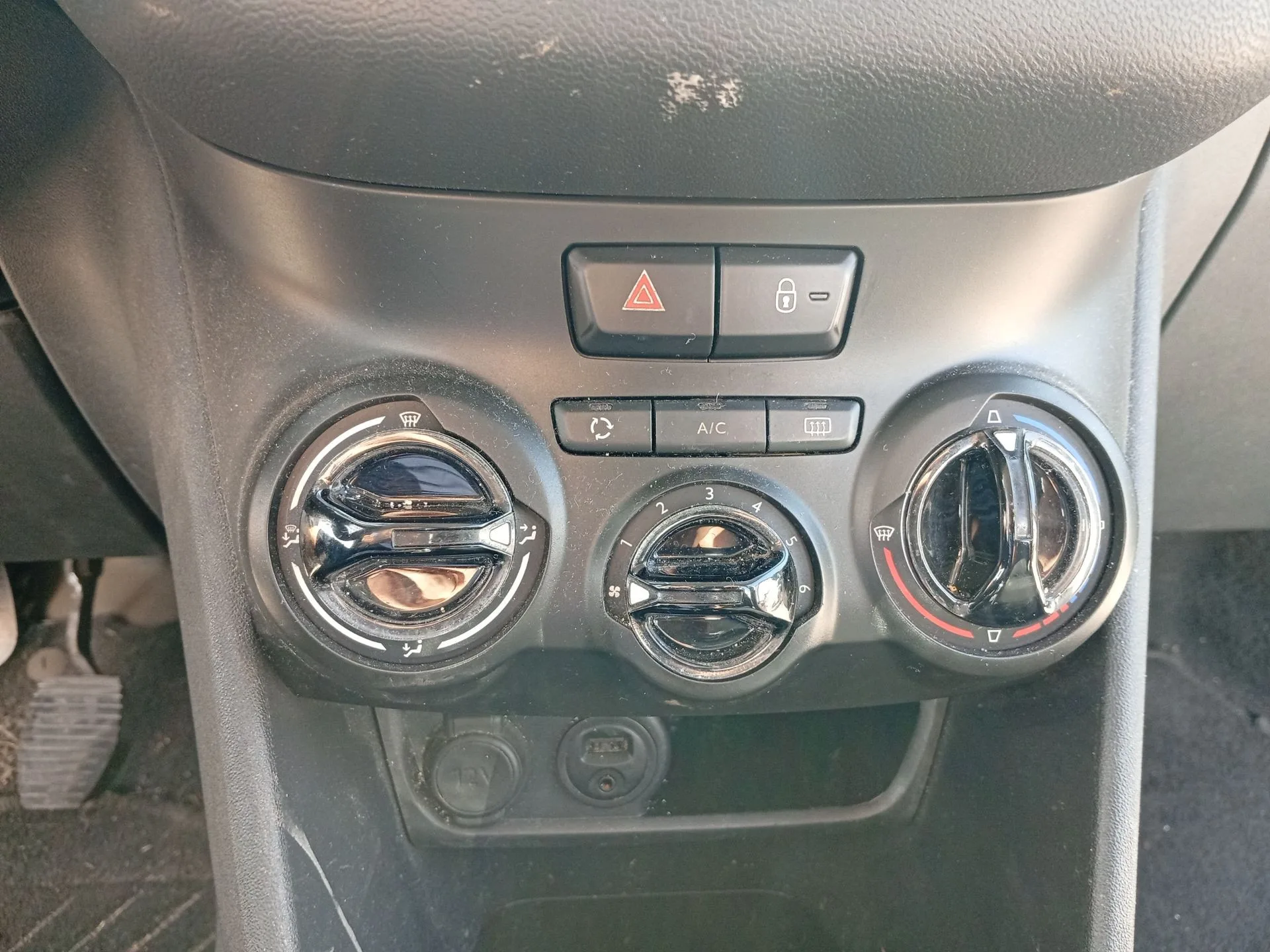 Mando Climatizador para Peugeot 208 I (Ca_, Cc_)