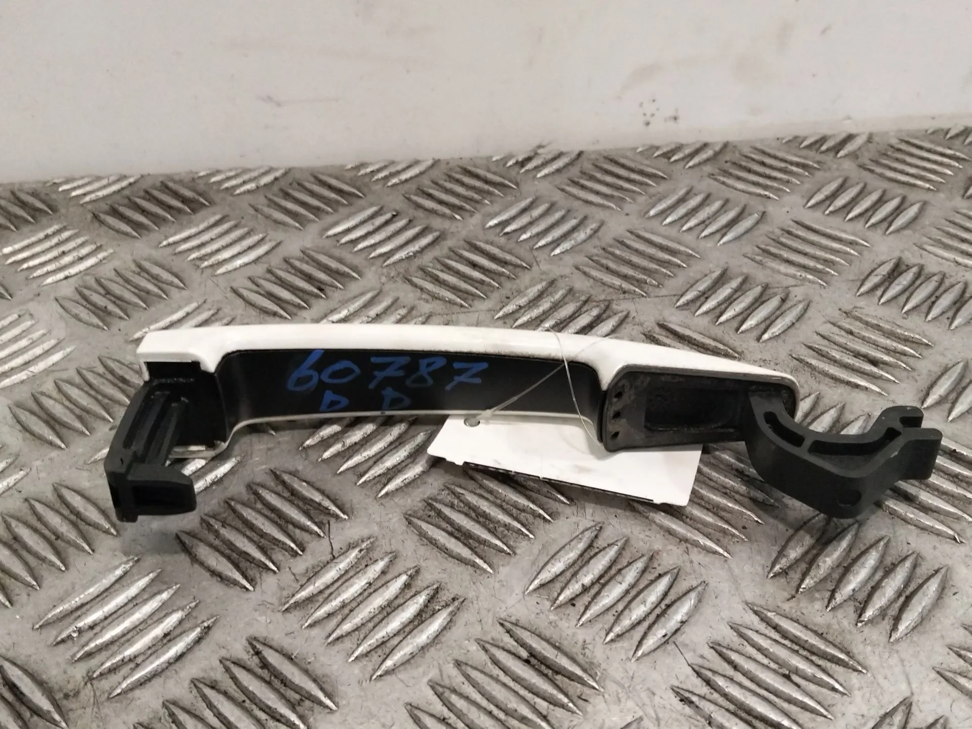 Maneta Exterior Delantera Derecha para Peugeot 208 I (Ca_, Cc_)
