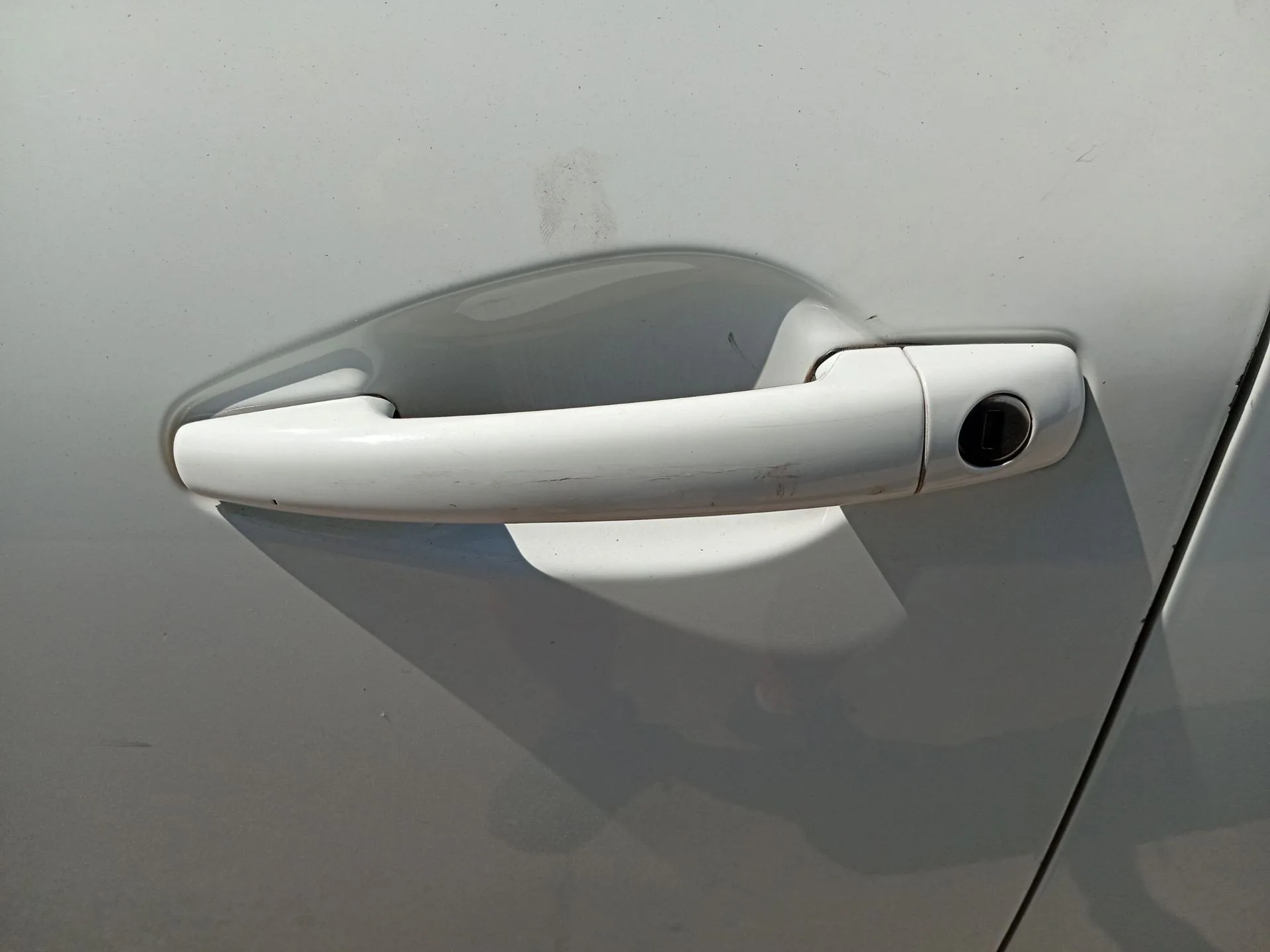 Maneta Exterior Delantera Izquierda para Peugeot 208 I (Ca_, Cc_)